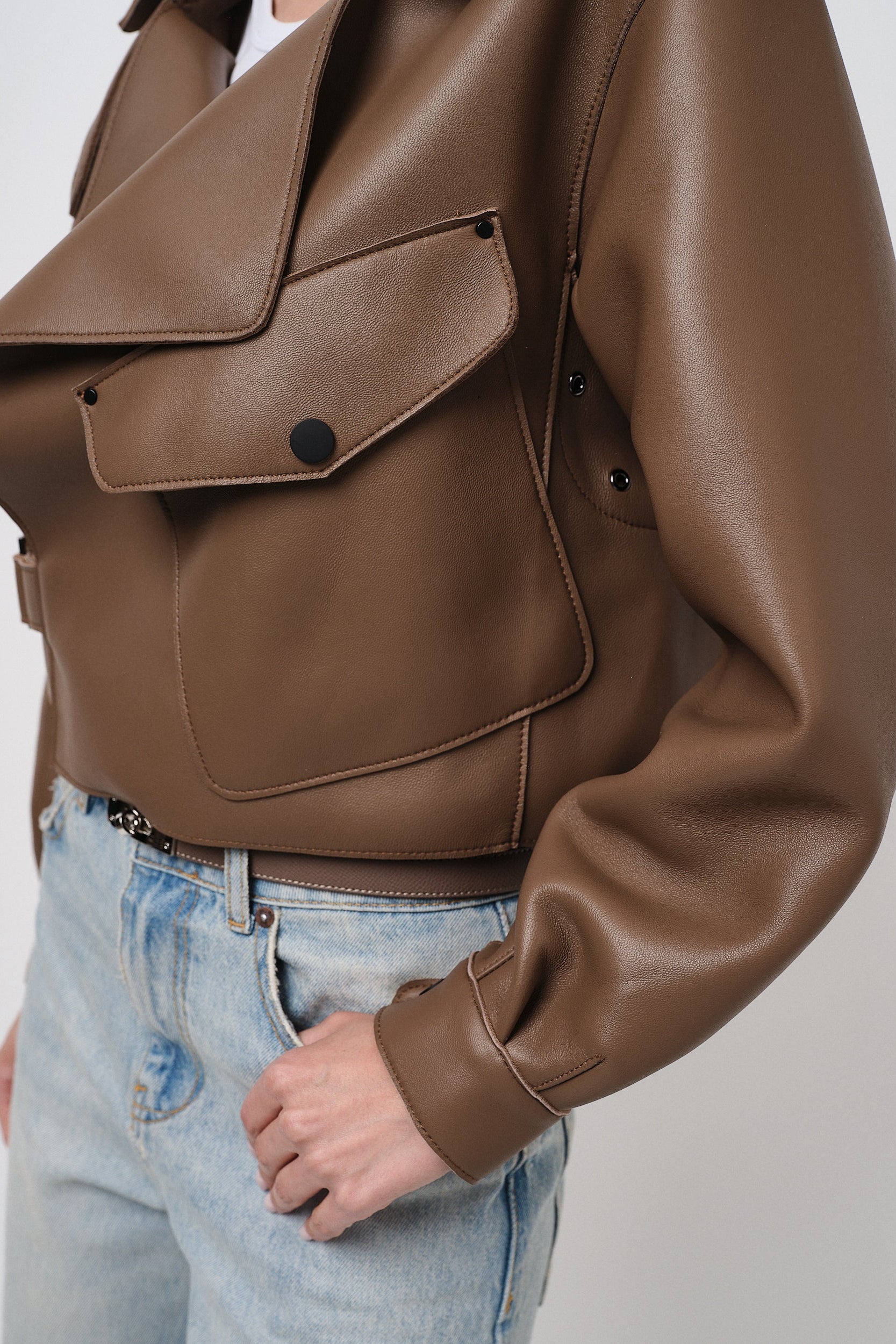 Emy Nude Oversize - giacca da donna in vera pelle nude, dettaglio 8 | GIUMA Venezia
