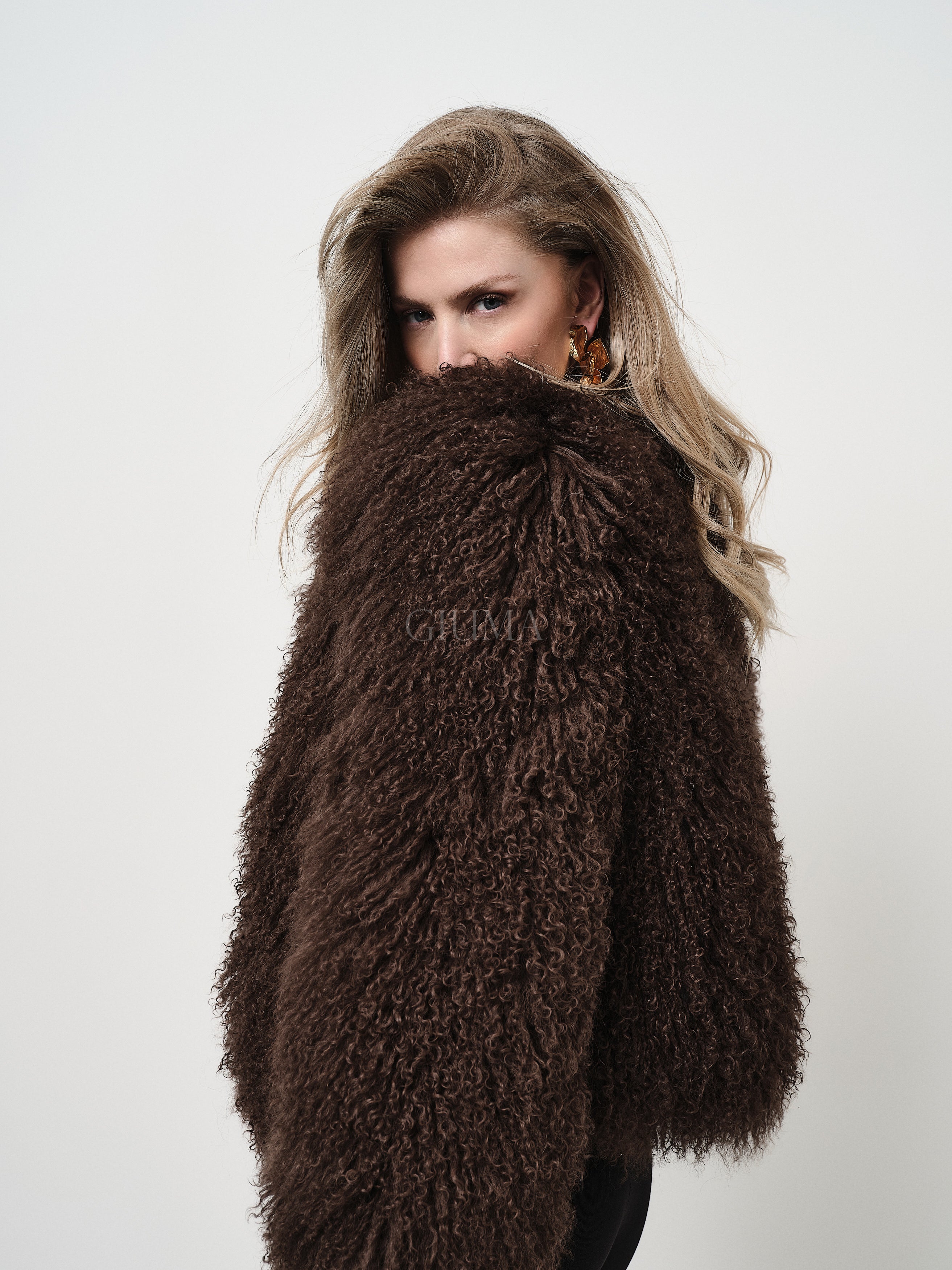 KAMILA BLACK mongolian fur 57 cm