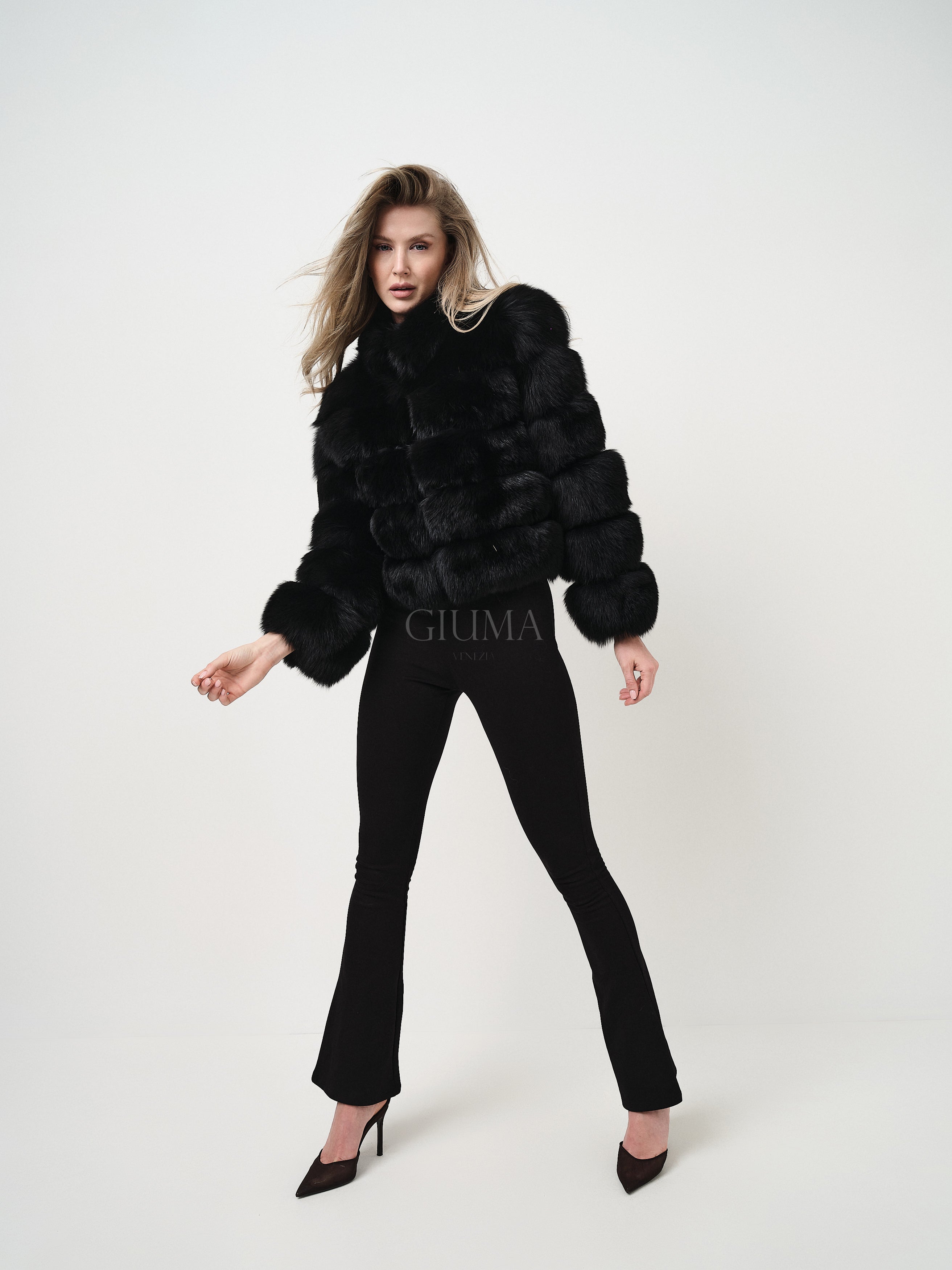 PELLICCIA LUISE NERA