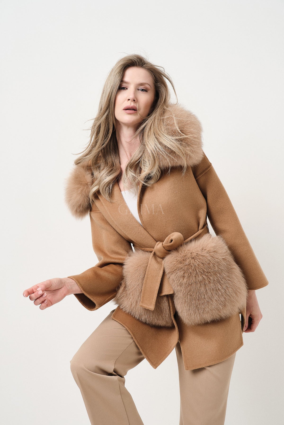 Penelope Cammello - cappotto da donna in lana e cachemire cammello, dettaglio 8 | GIUMA Venezia