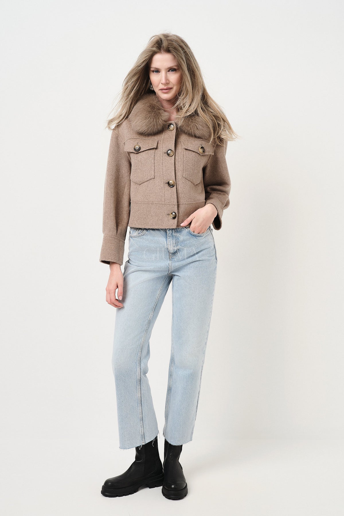 Lola Beige - cappotto da donna in lana e cachemire beige, dettaglio 4 | GIUMA Venezia