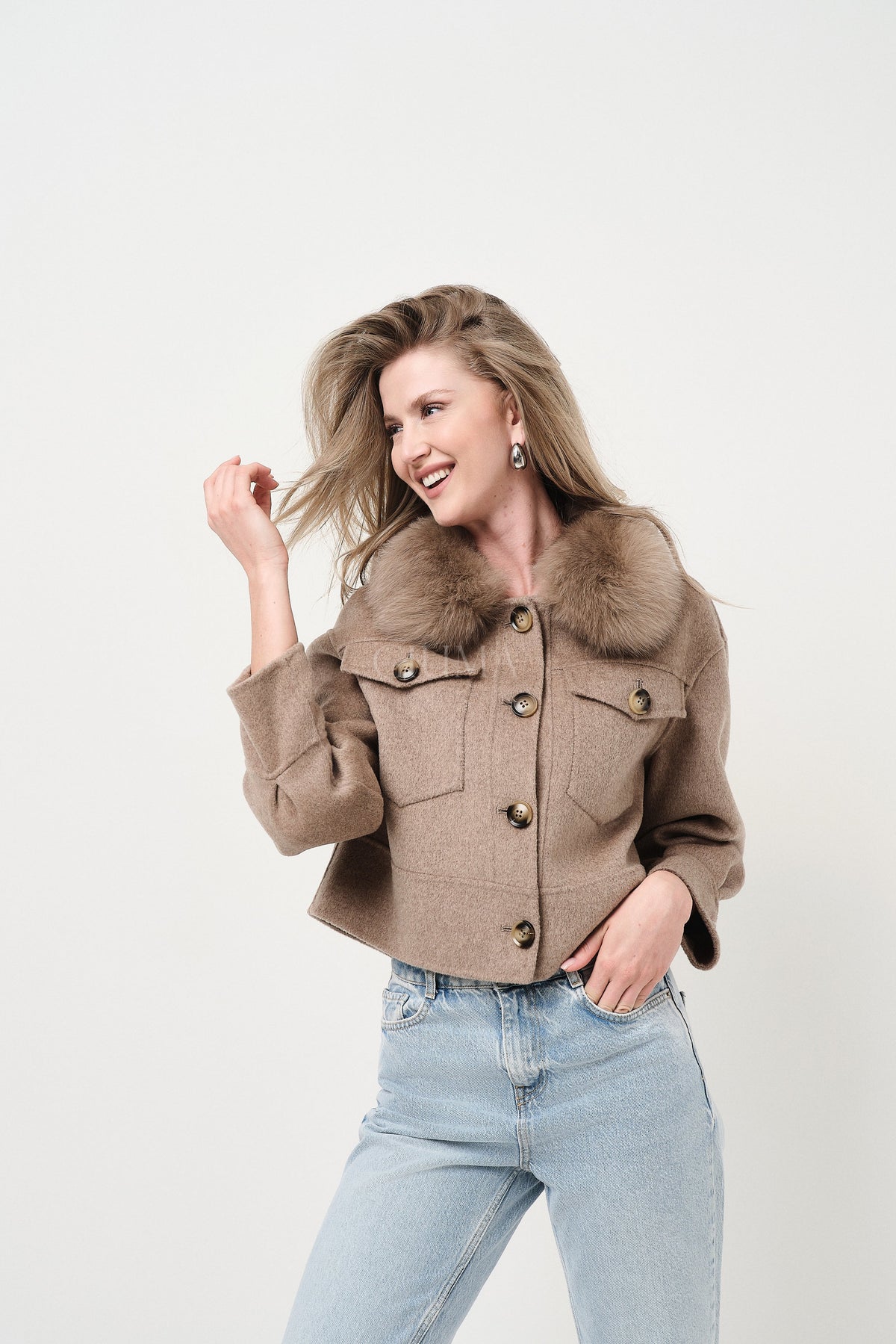 Lola Beige - cappotto da donna in lana e cachemire beige, dettaglio 9 | GIUMA Venezia