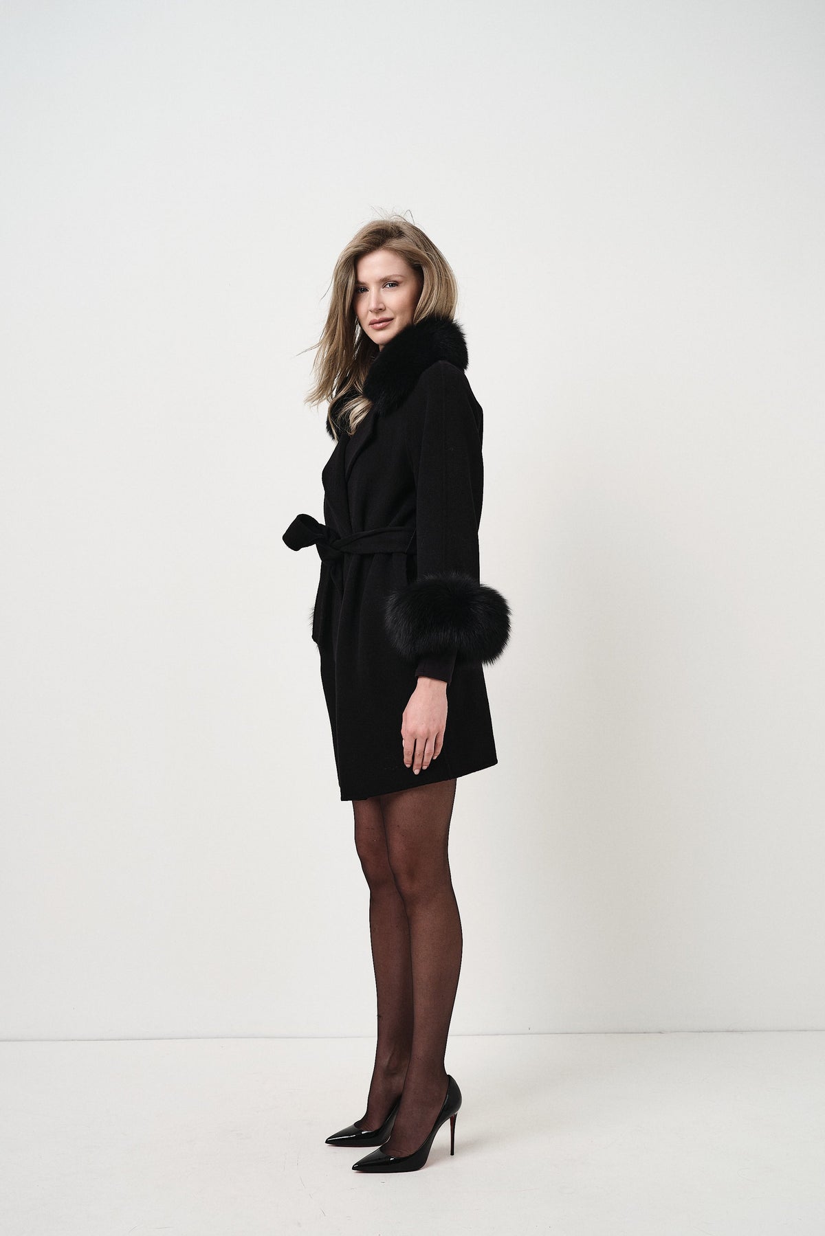 Gabrielle Nero - cappotto da donna in lana e cachemire nero, dettaglio 3 | GIUMA Venezia