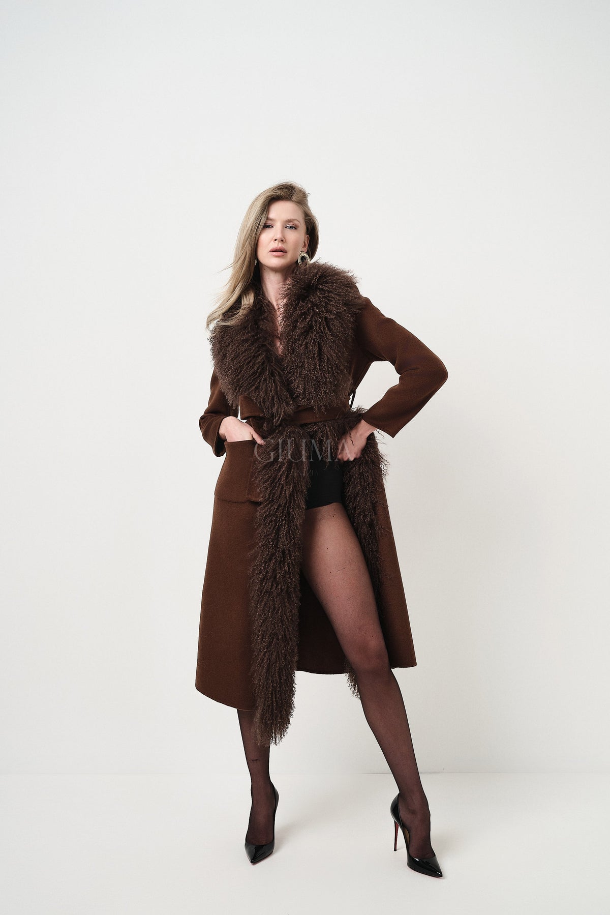Yvette Marrone - cappotto da donna in lana e cachemire marrone, dettaglio 5 | GIUMA Venezia