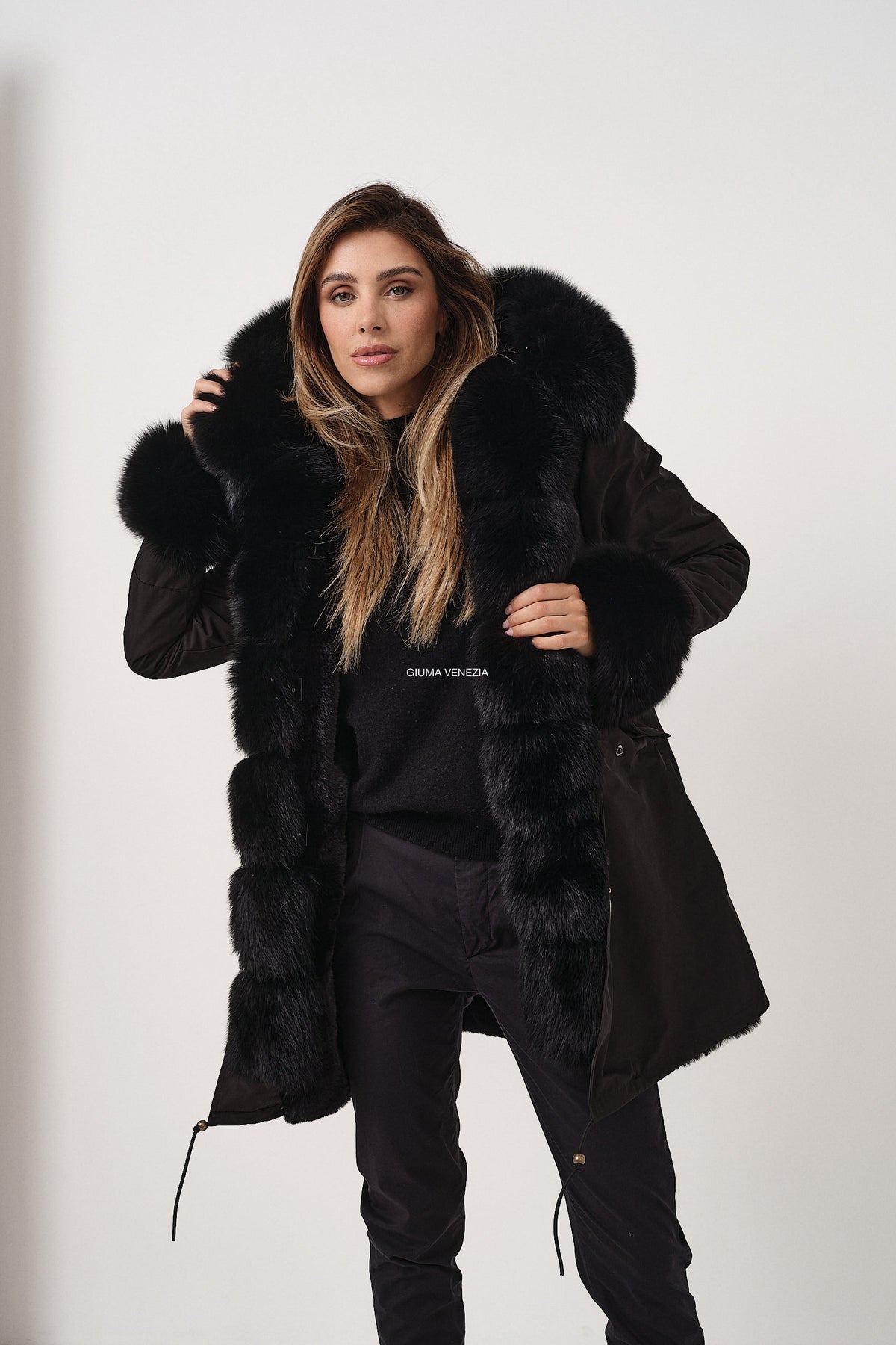 Parka Oslo Lungo Nero Interno Ecopelliccia - parka da donna in cotone con dettaglio in pelliccia nero, dettaglio 8 | GIUMA