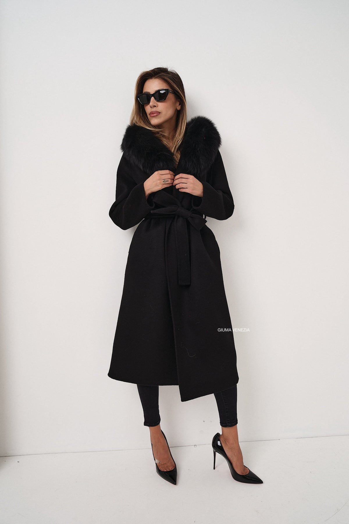 Agatha Long Black - cappotto da donna in lana e cachemire nero, dettaglio 4 | GIUMA Venezia