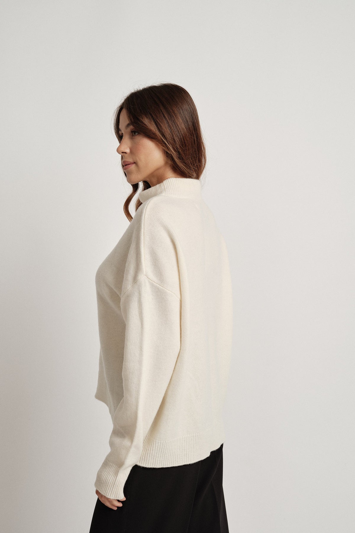 Emma Crema - 100% Lana - maglia da donna in pura lana crema, dettaglio 3 | GIUMA Venezia