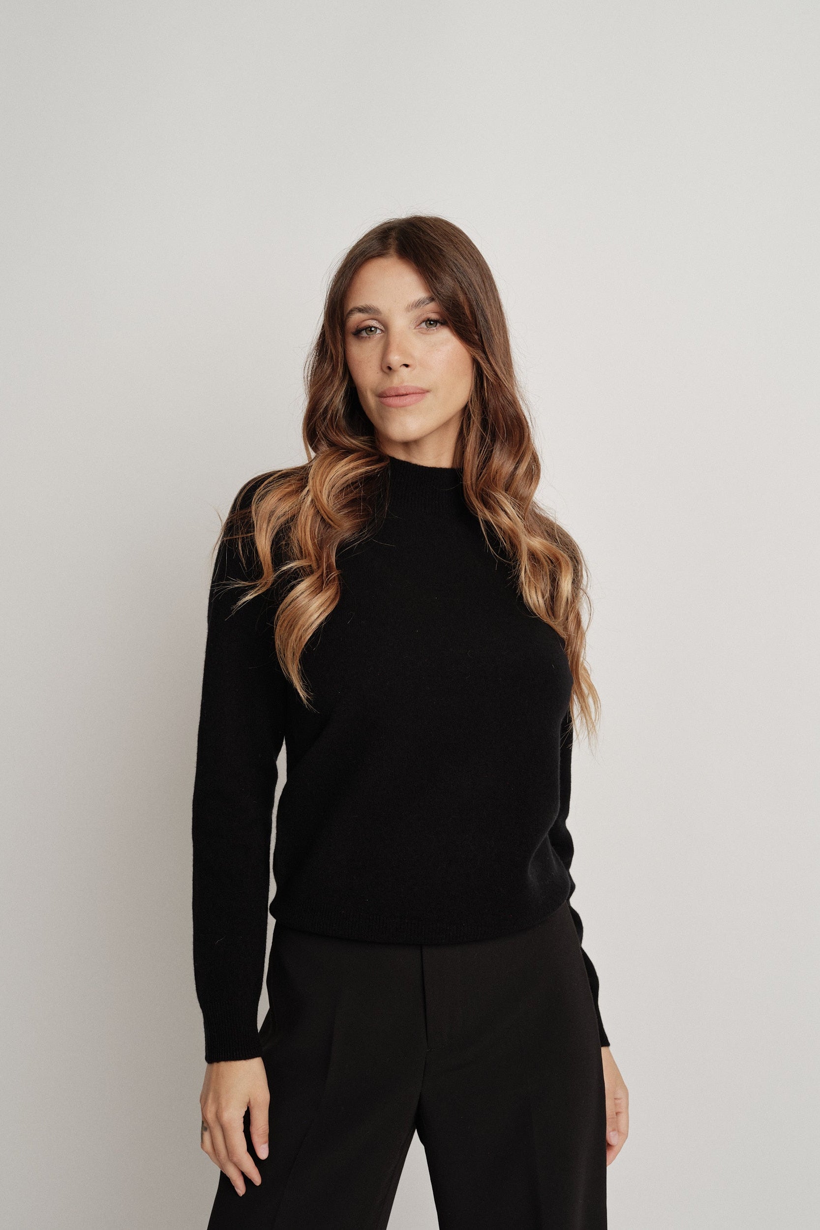 Martha Nero - 100% Lana - maglia da donna in pura lana nero, vista principale | GIUMA Venezia
