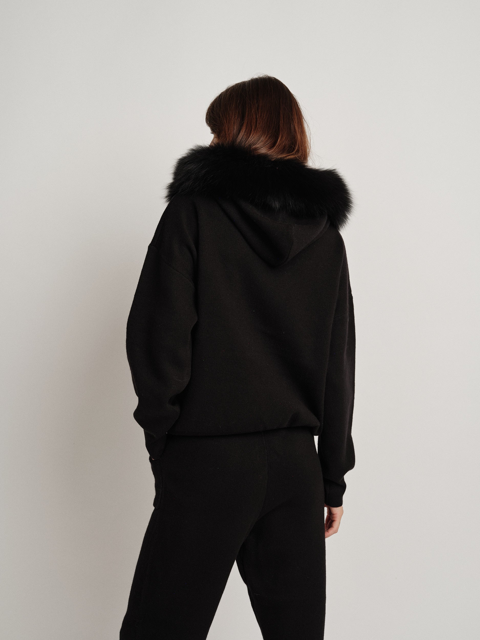 Mono negro mezcla de lana