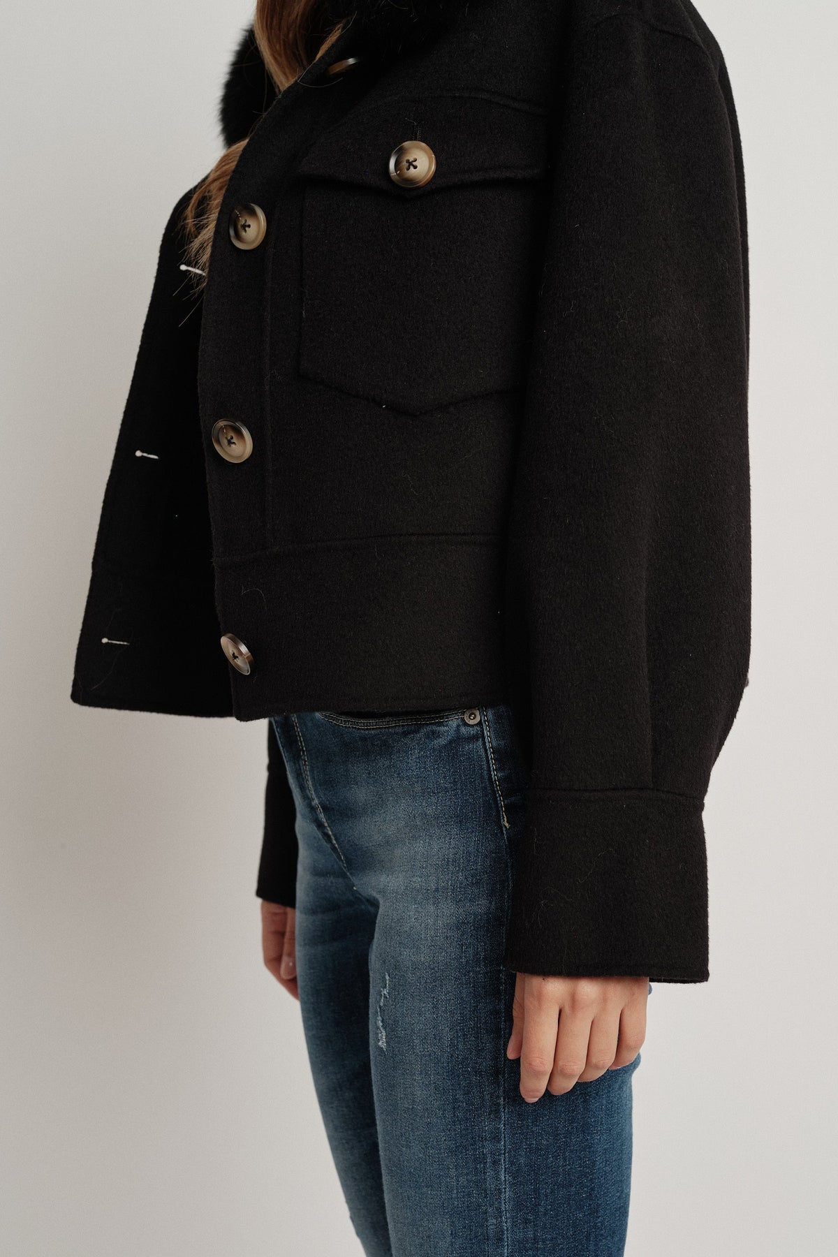 Lola Black - cappotto da donna in lana e cachemire nero, dettaglio 3 | GIUMA Venezia