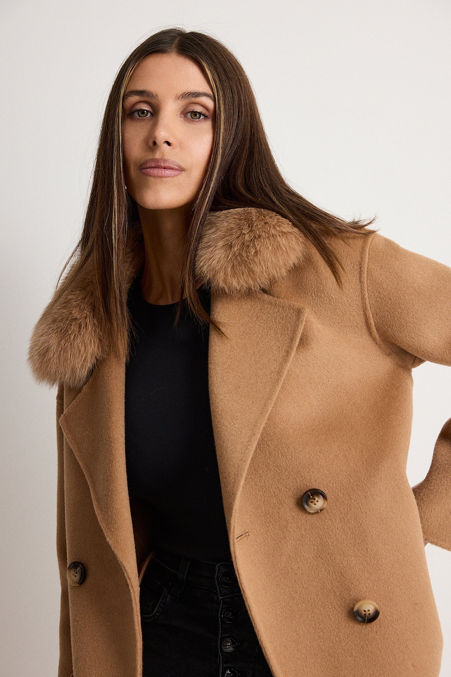 AMELIE CAMEL
