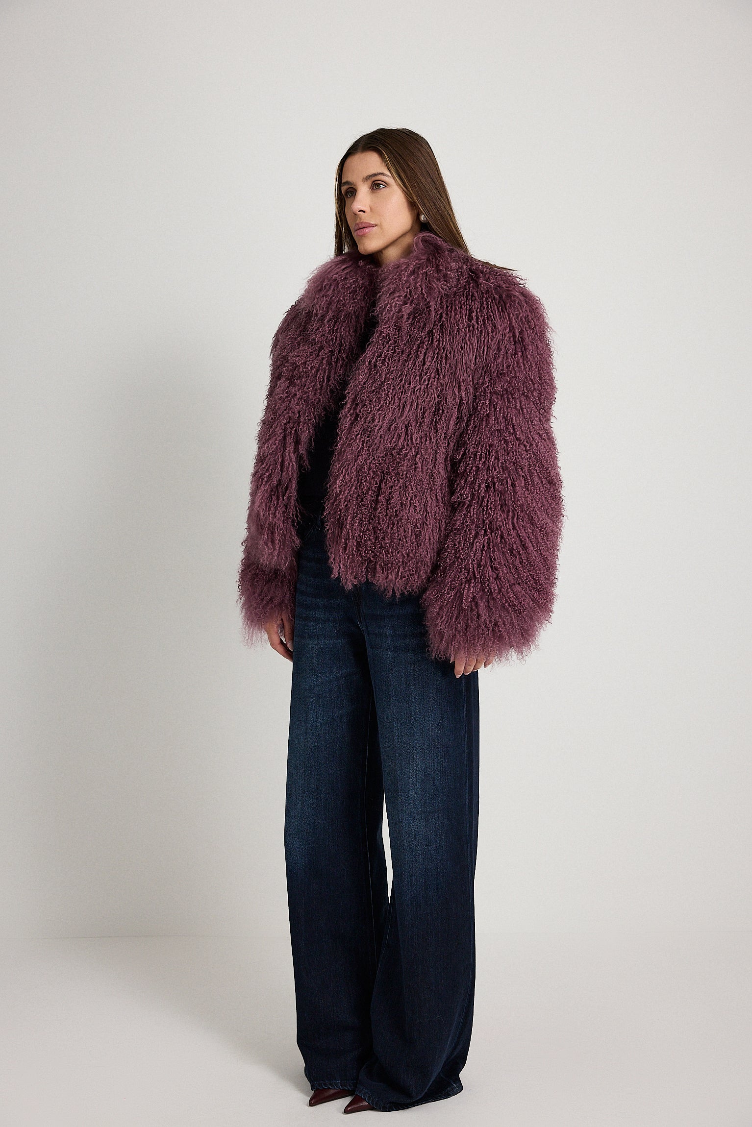 Esme Burgundy - pelliccia da donna in Mongolian bordeaux, dettaglio 4 | GIUMA Venezia