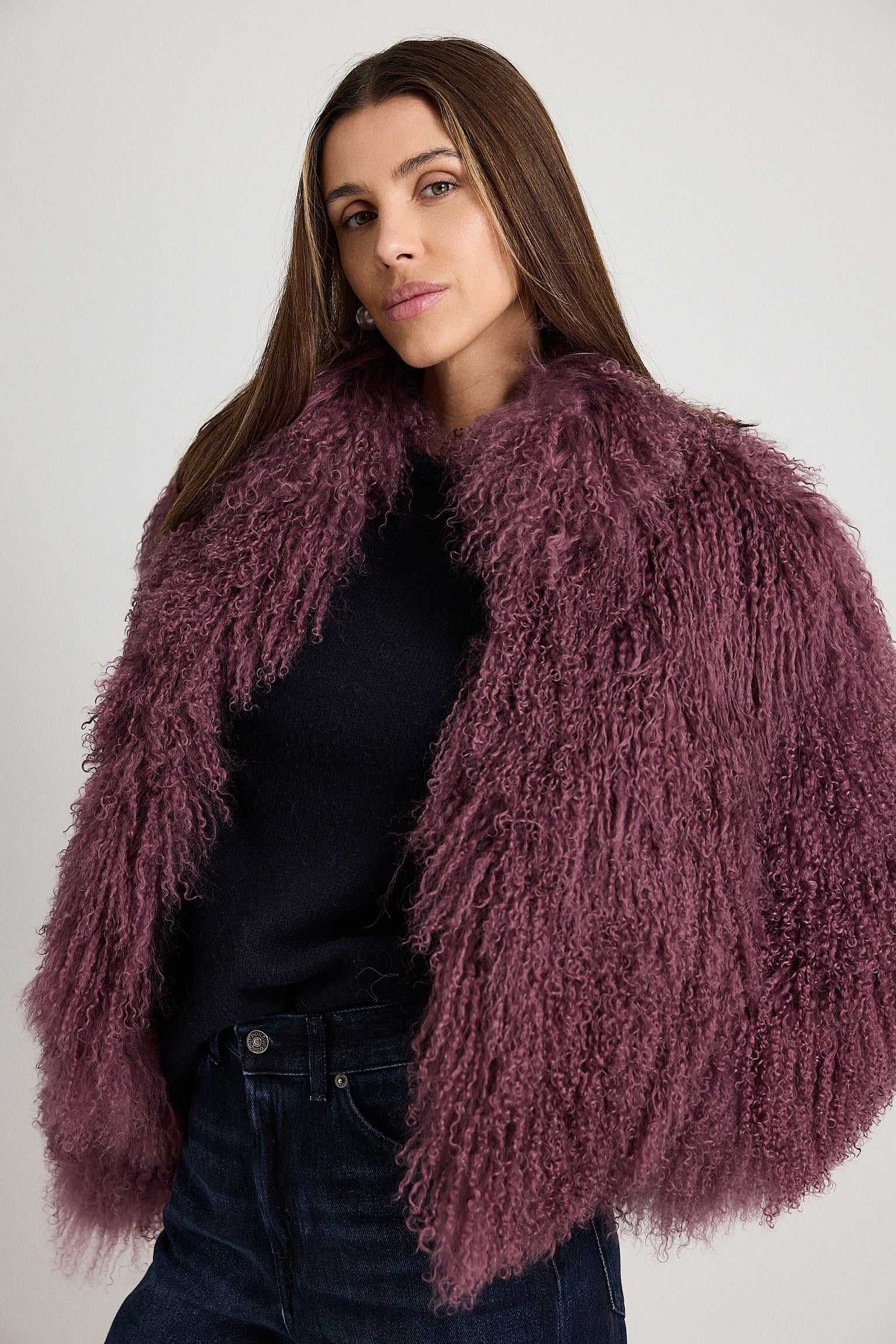 Esme Burgundy - pelliccia da donna in Mongolian bordeaux, dettaglio 9 | GIUMA Venezia