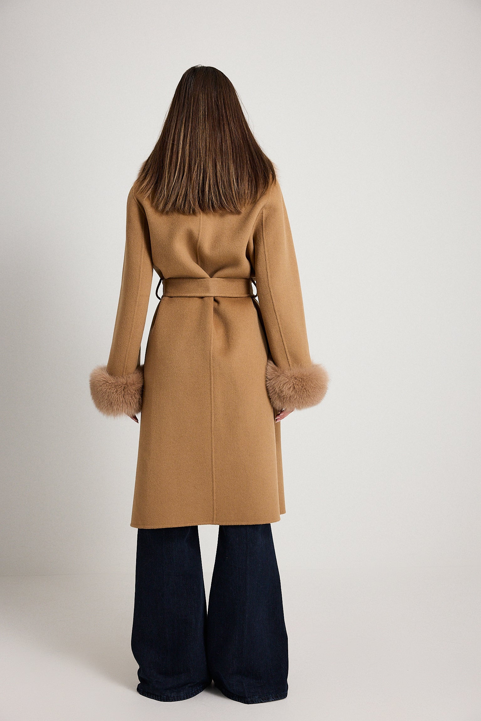 KATE LONG CAMMELLO