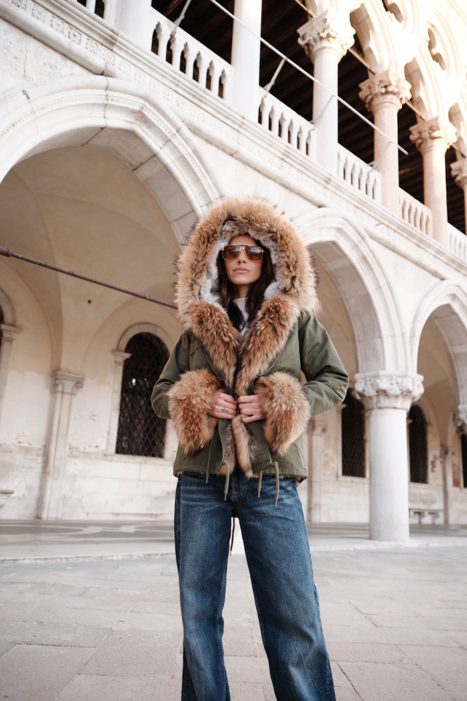 Parka Oslo - parka da donna in cotone con dettaglio in pelliccia verde, dettaglio 10 | GIUMA Venezia
