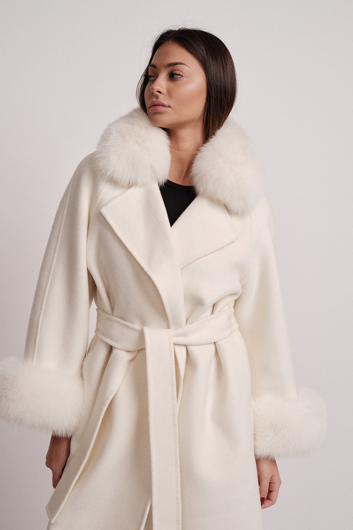 Gabrielle Bianco - cappotto da donna in lana e cachemire bianco, dettaglio 8 | GIUMA Venezia
