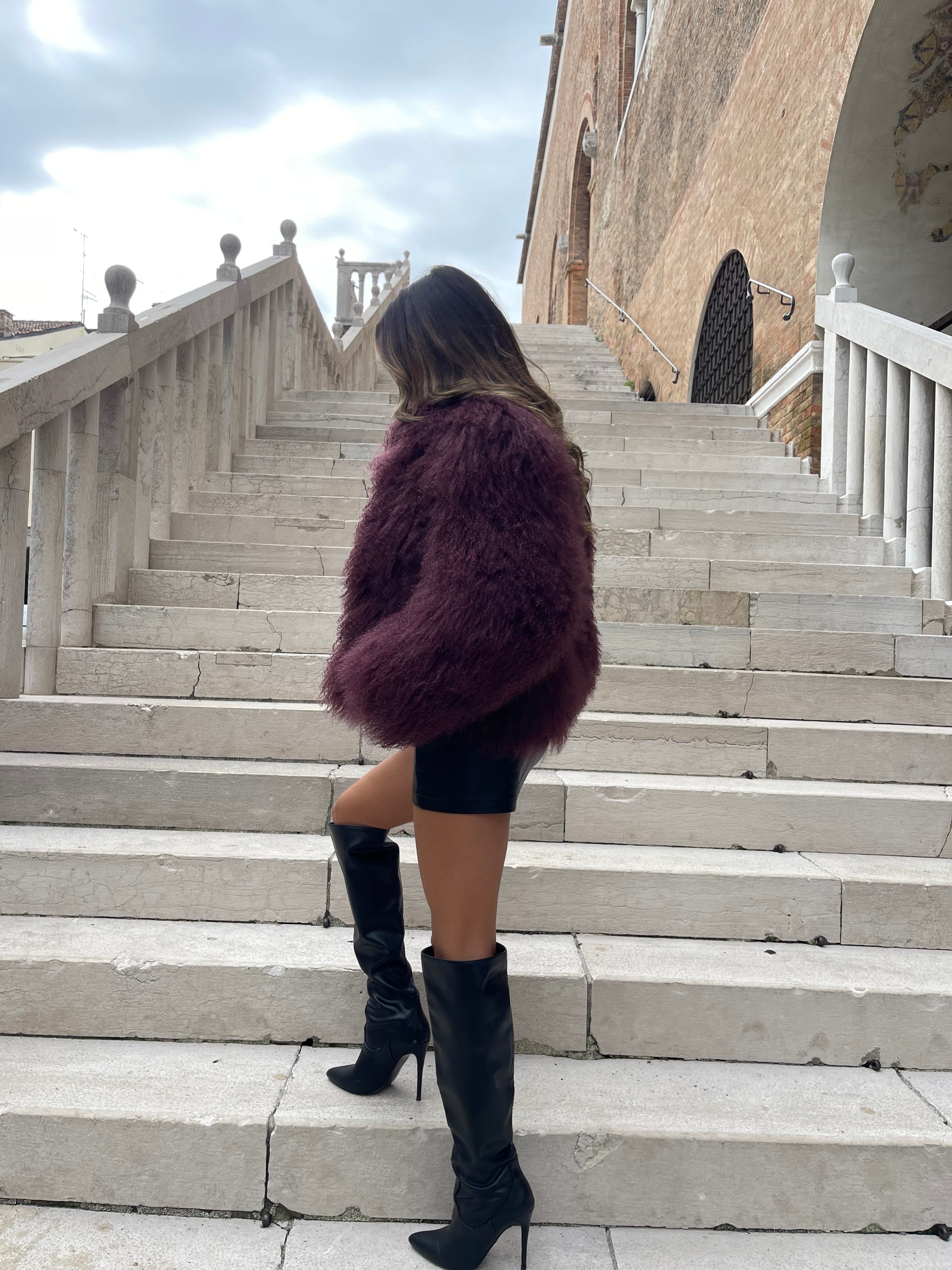 KAMILA BURGUNDY mongolian fur 57 cm