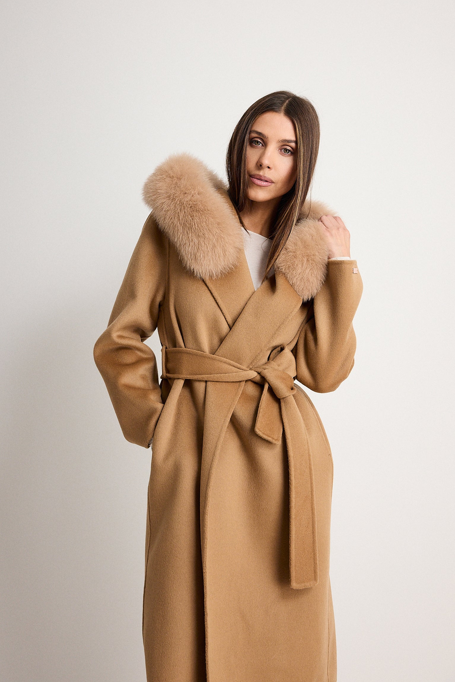 AGATHA LONG CAMMELLO