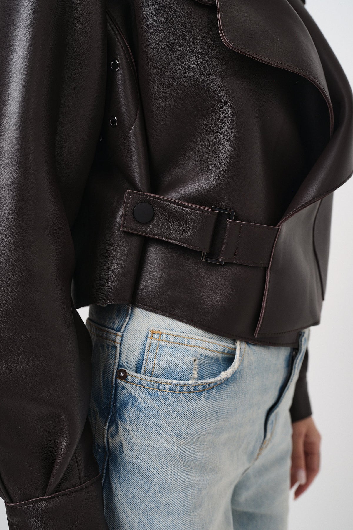 Emy Dark Brown Oversize - giacca da donna in vera pelle marrone scuro, dettaglio 10 | GIUMA Venezia