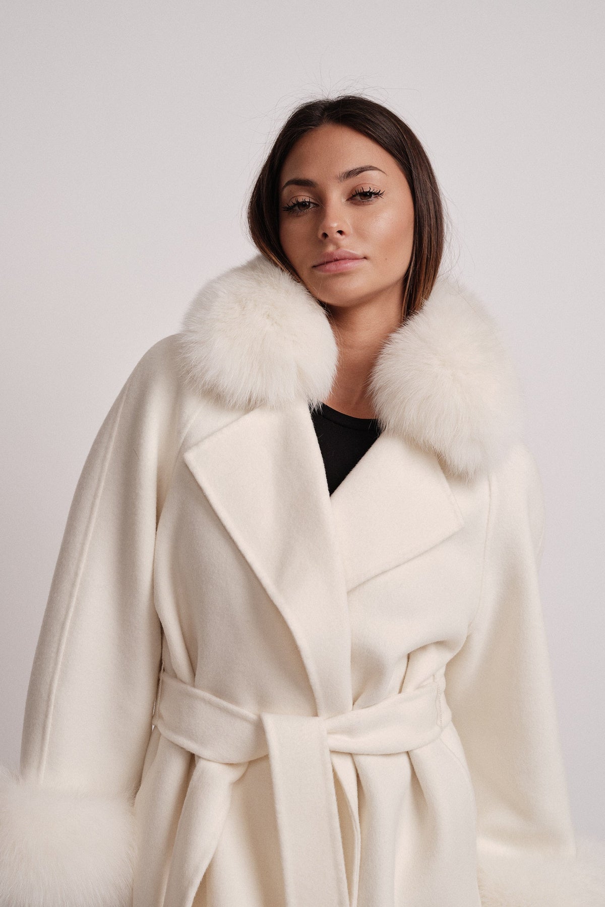 Gabrielle Bianco - cappotto da donna in lana e cachemire bianco, dettaglio 6 | GIUMA Venezia