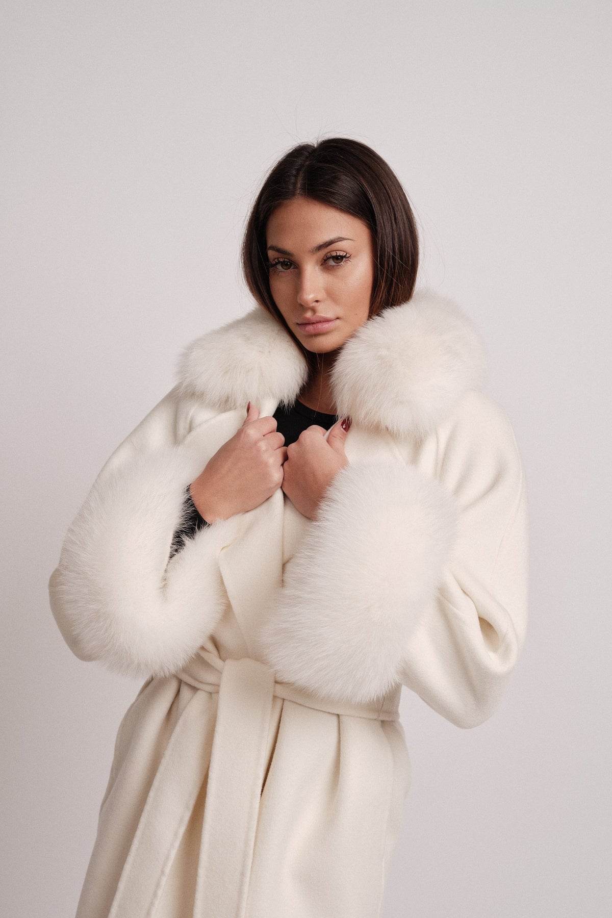 Gabrielle Bianco - cappotto da donna in lana e cachemire bianco, dettaglio 4 | GIUMA Venezia