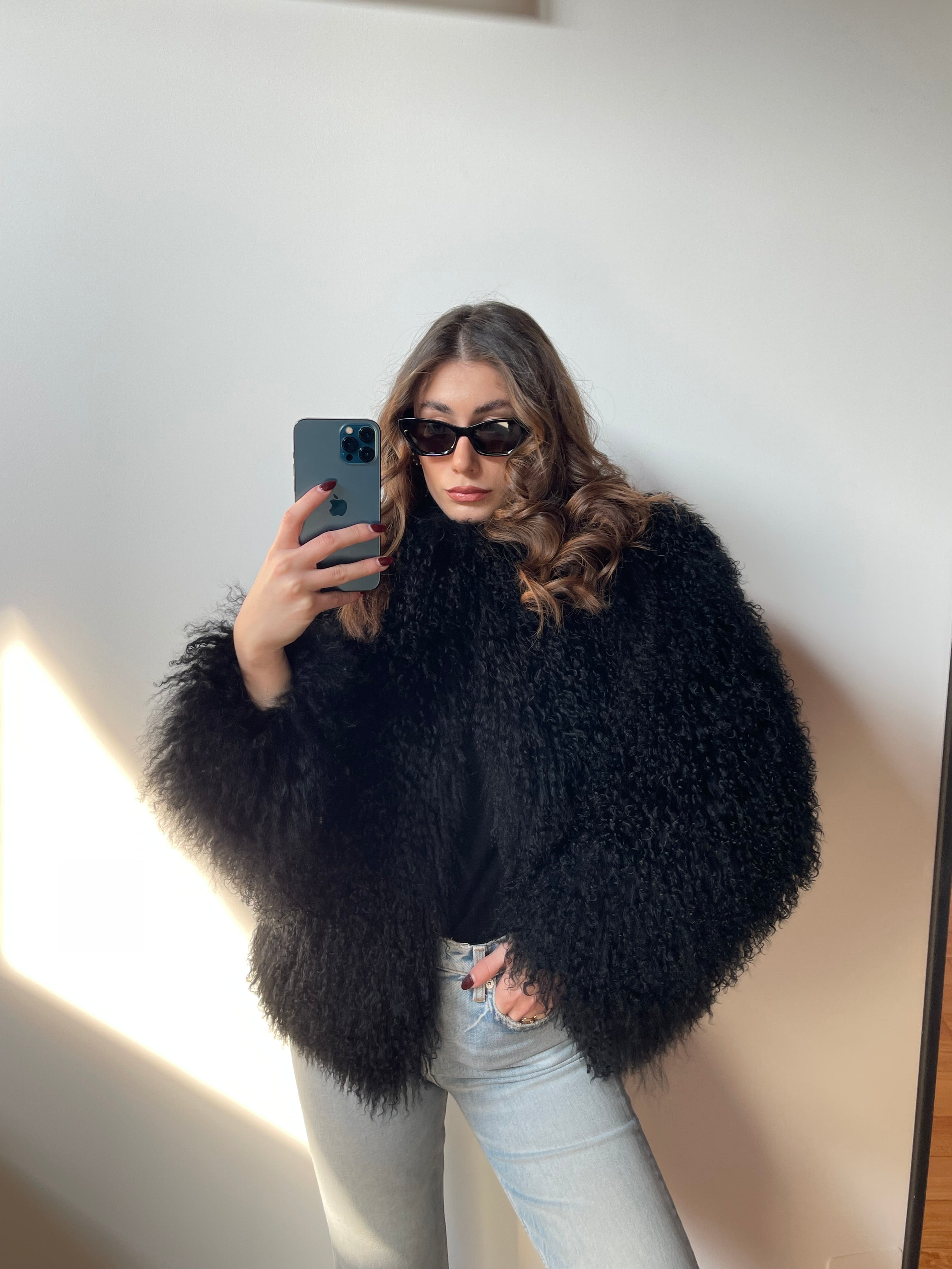 KAMILA BLACK mongolian fur 57 cm