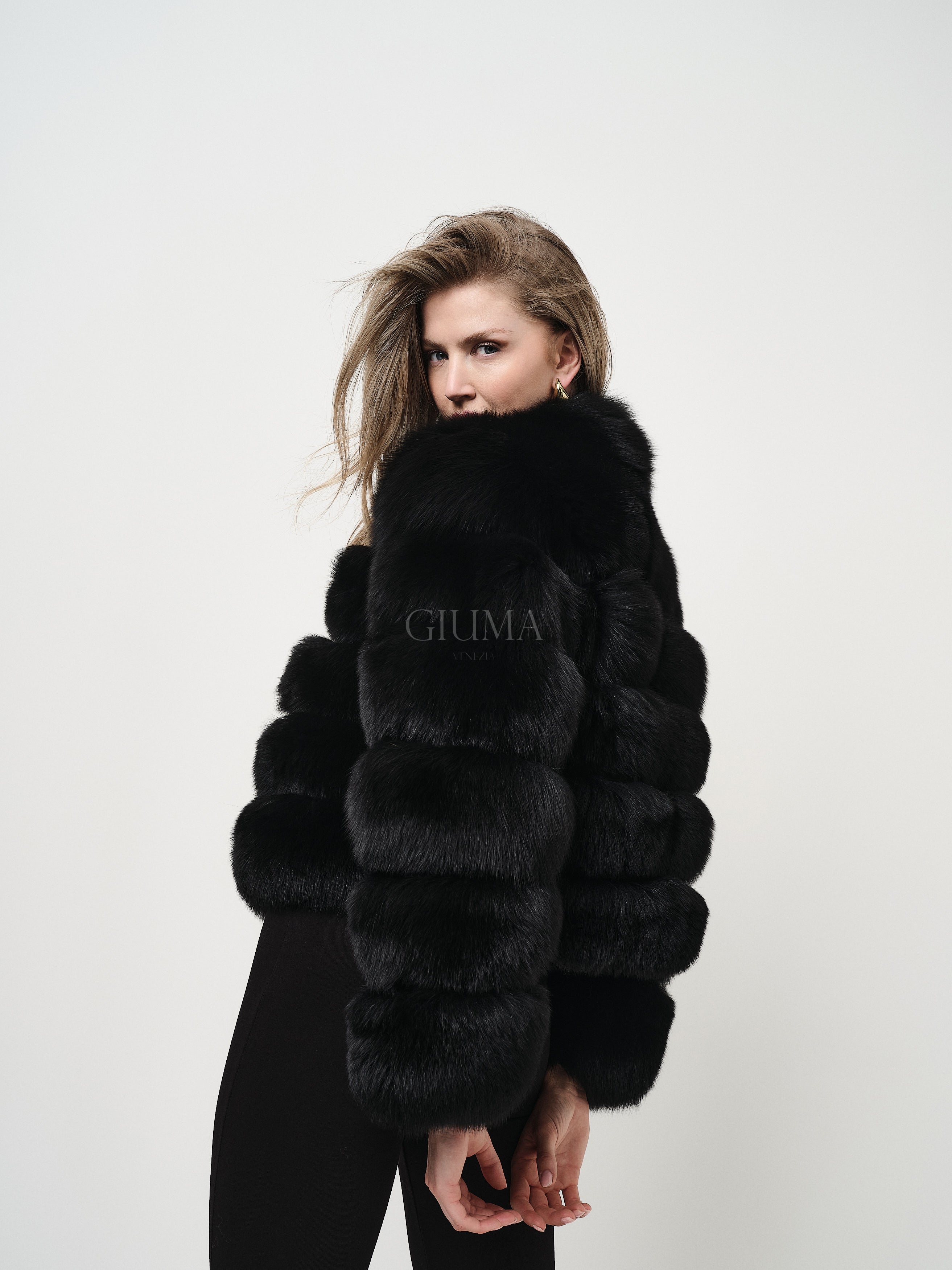 PELLICCIA LUISE NERA