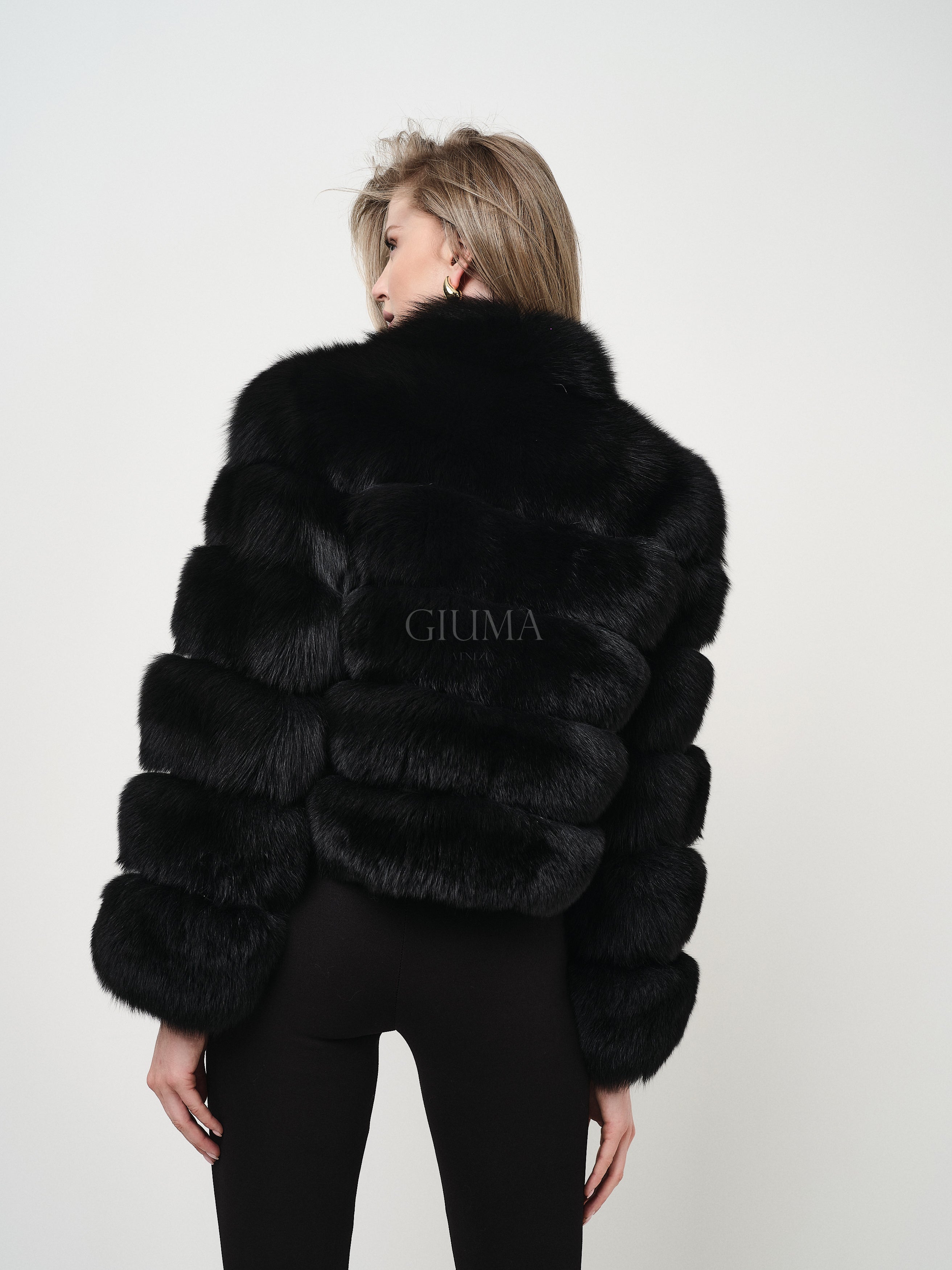 PELLICCIA LUISE NERA
