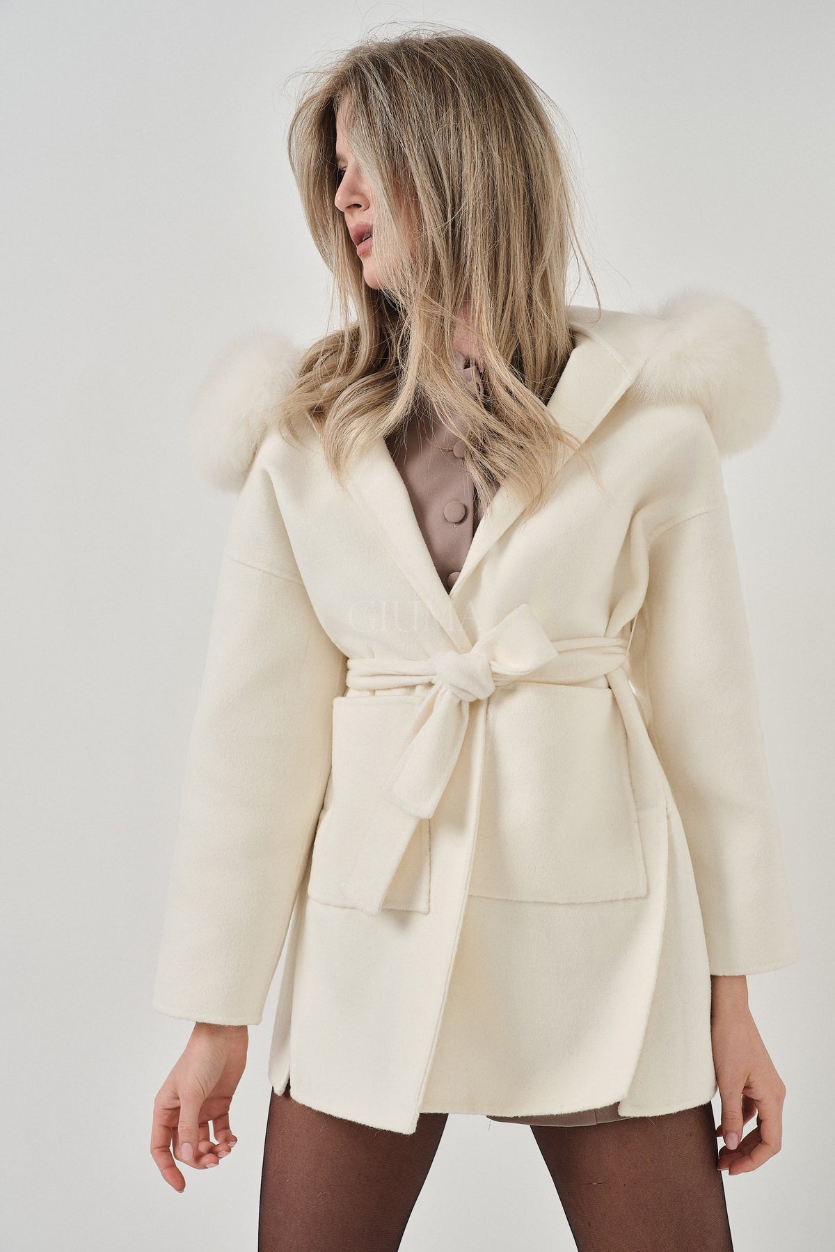 Agatha White - cappotto da donna in lana e cachemire bianco, dettaglio 4 | GIUMA Venezia