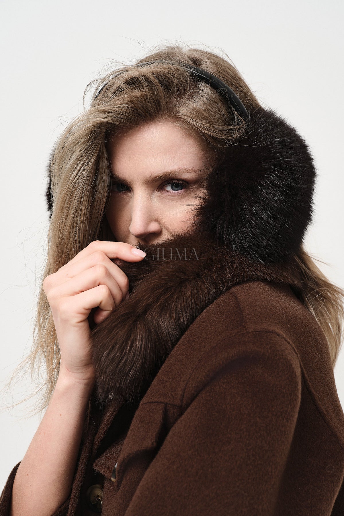 Lola Marrone - cappotto da donna in lana e cachemire marrone, dettaglio 14 | GIUMA Venezia