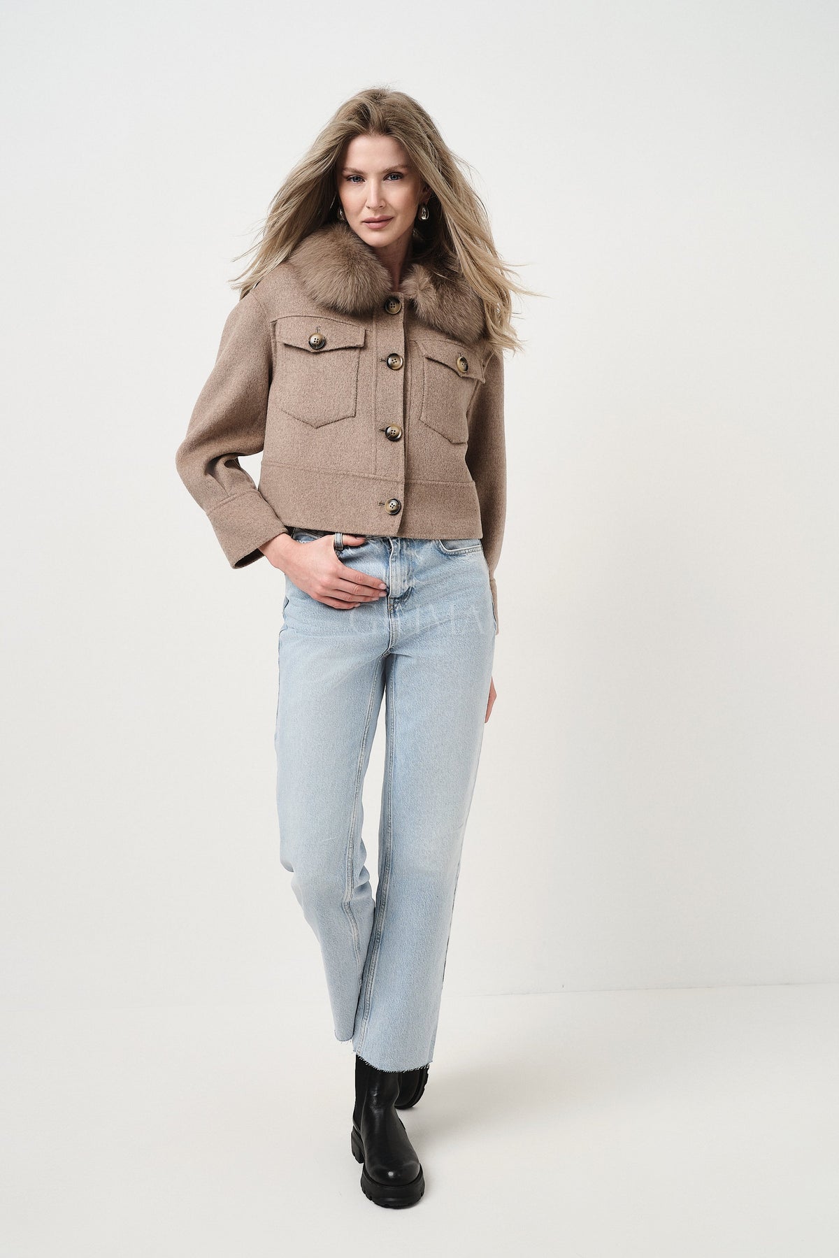 Lola Beige - cappotto da donna in lana e cachemire beige, dettaglio 6 | GIUMA Venezia