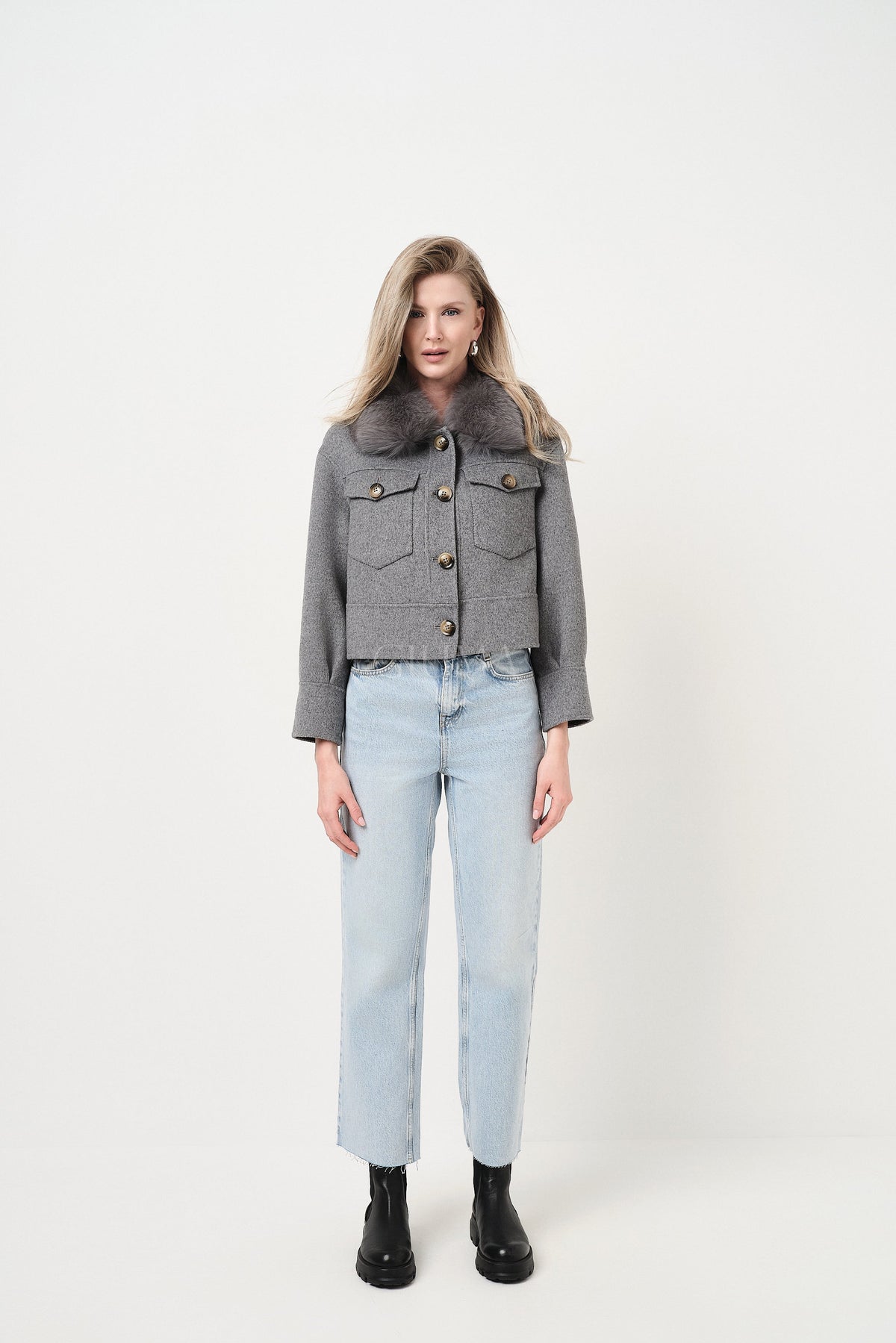 Lola Grey - cappotto da donna in lana e cachemire grigio, dettaglio 3 | GIUMA Venezia
