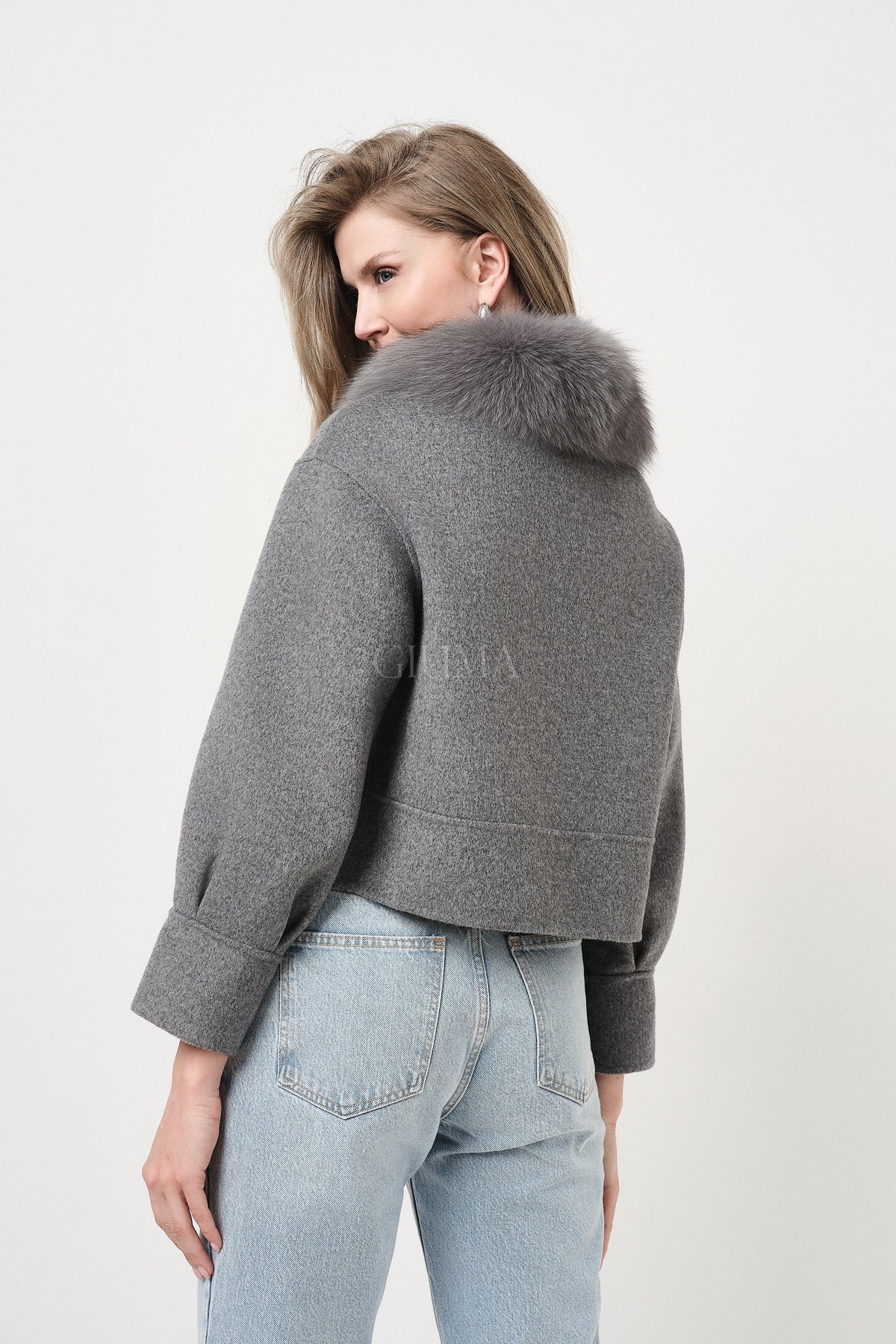 Lola Grey - cappotto da donna in lana e cachemire grigio, dettaglio 9 | GIUMA Venezia