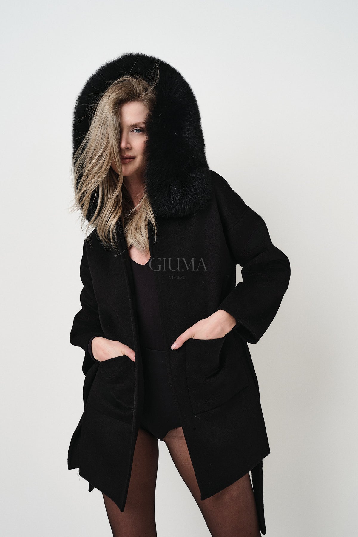 Agatha Black - cappotto da donna in lana e cachemire nero, dettaglio 7 | GIUMA Venezia