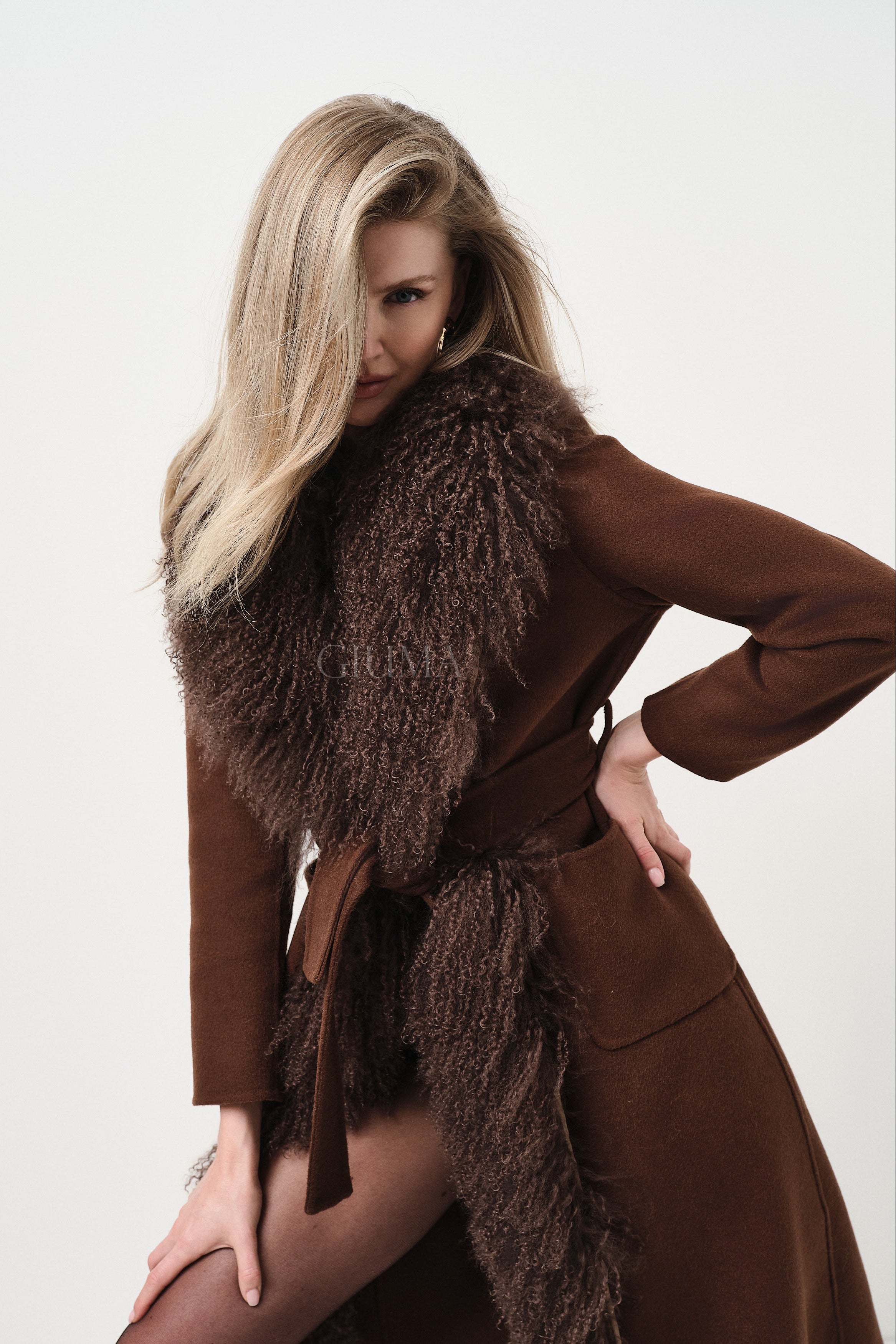 Yvette Marrone - cappotto da donna in lana e cachemire marrone, vista principale | GIUMA Venezia