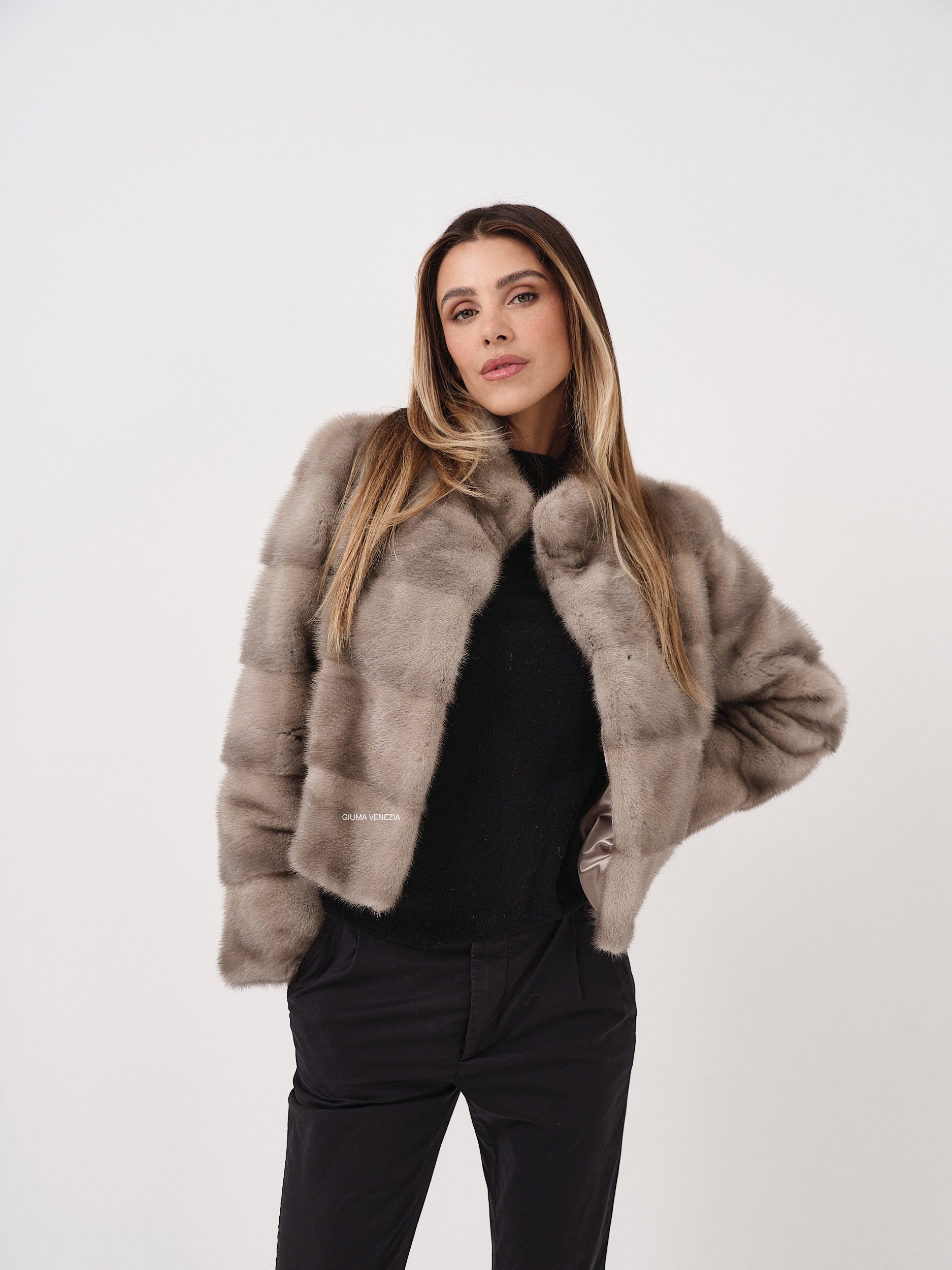 KAMILA WHITE mongolian fur 57 cm