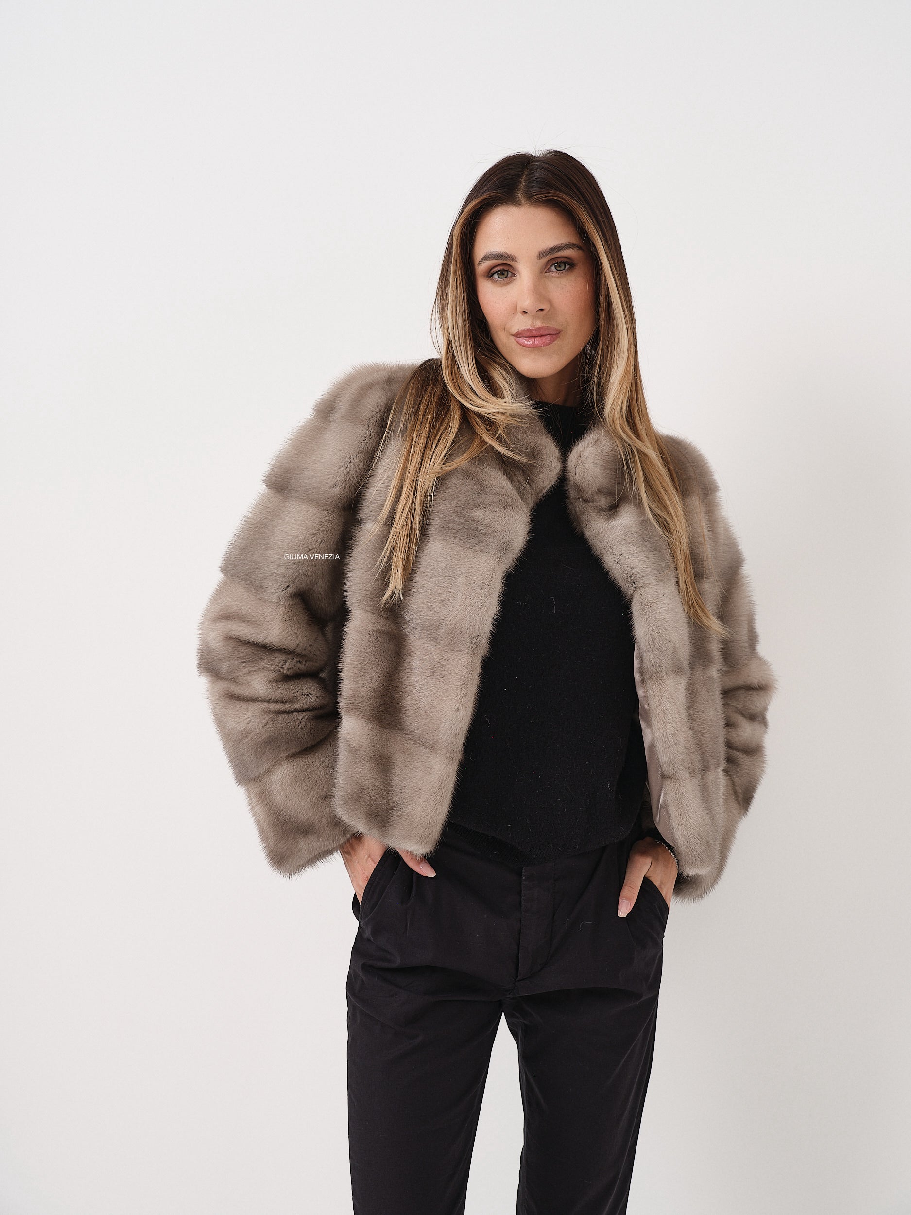 KAMILA WHITE mongolian fur 57 cm