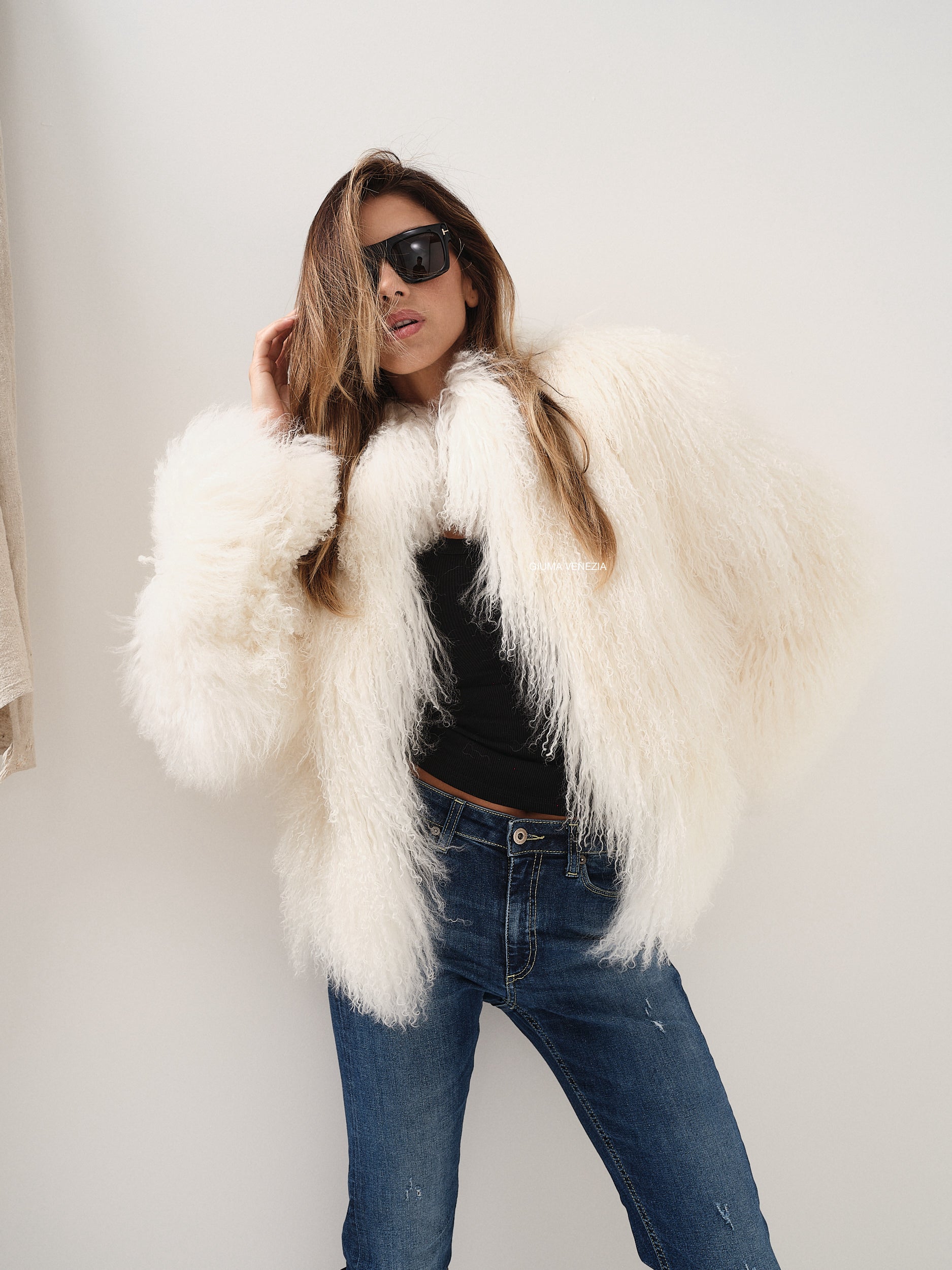 KAMILA WHITE mongolian fur 57 cm