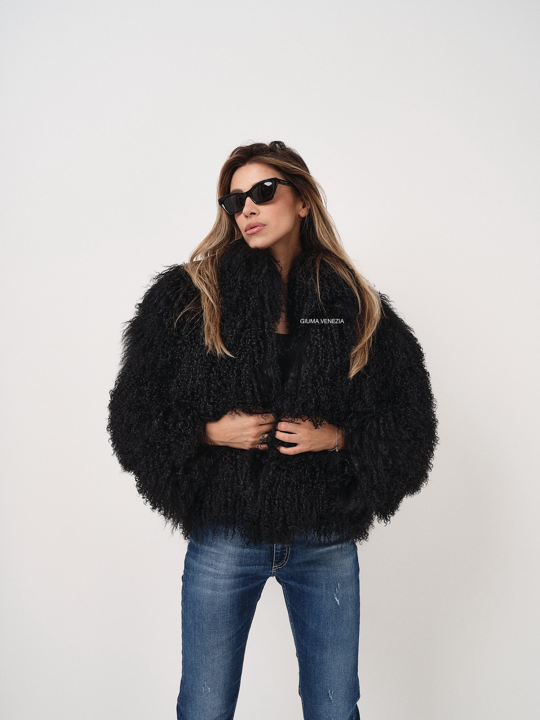 KAMILA BLACK mongolian fur 57 cm