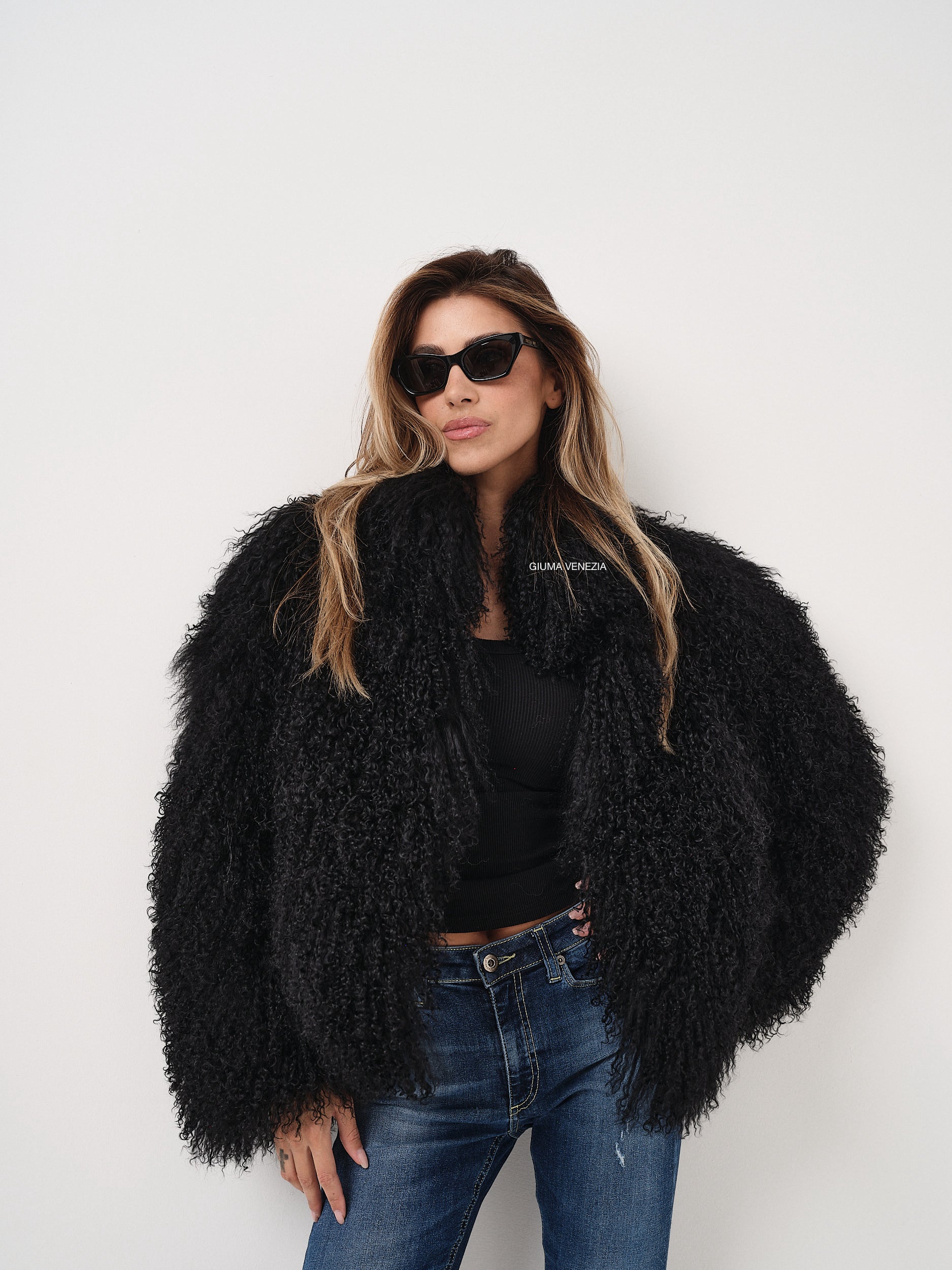 KAMILA BLACK mongolian fur 57 cm