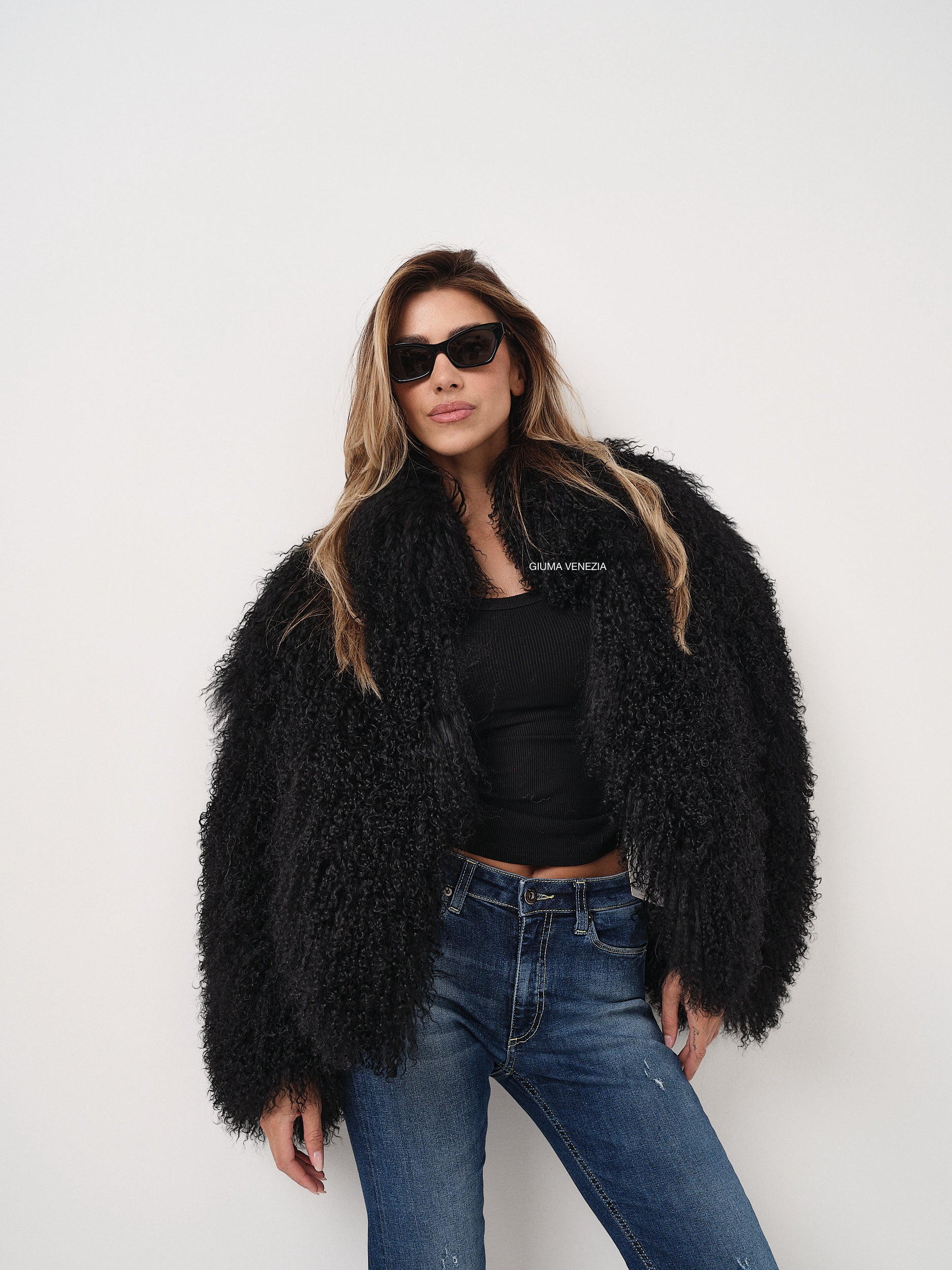 KAMILA BLACK mongolian fur 57 cm