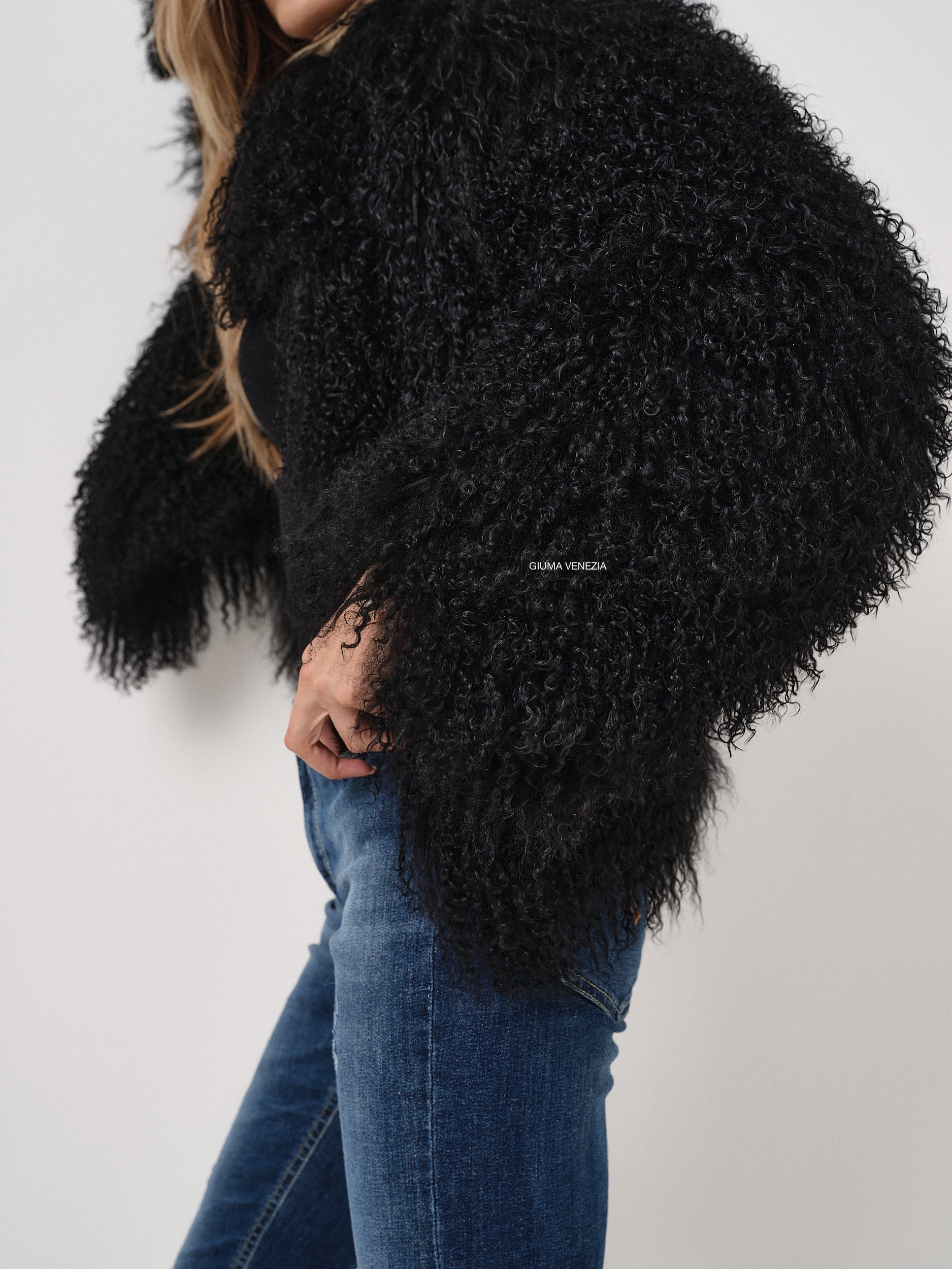 KAMILA BLACK mongolian fur 57 cm