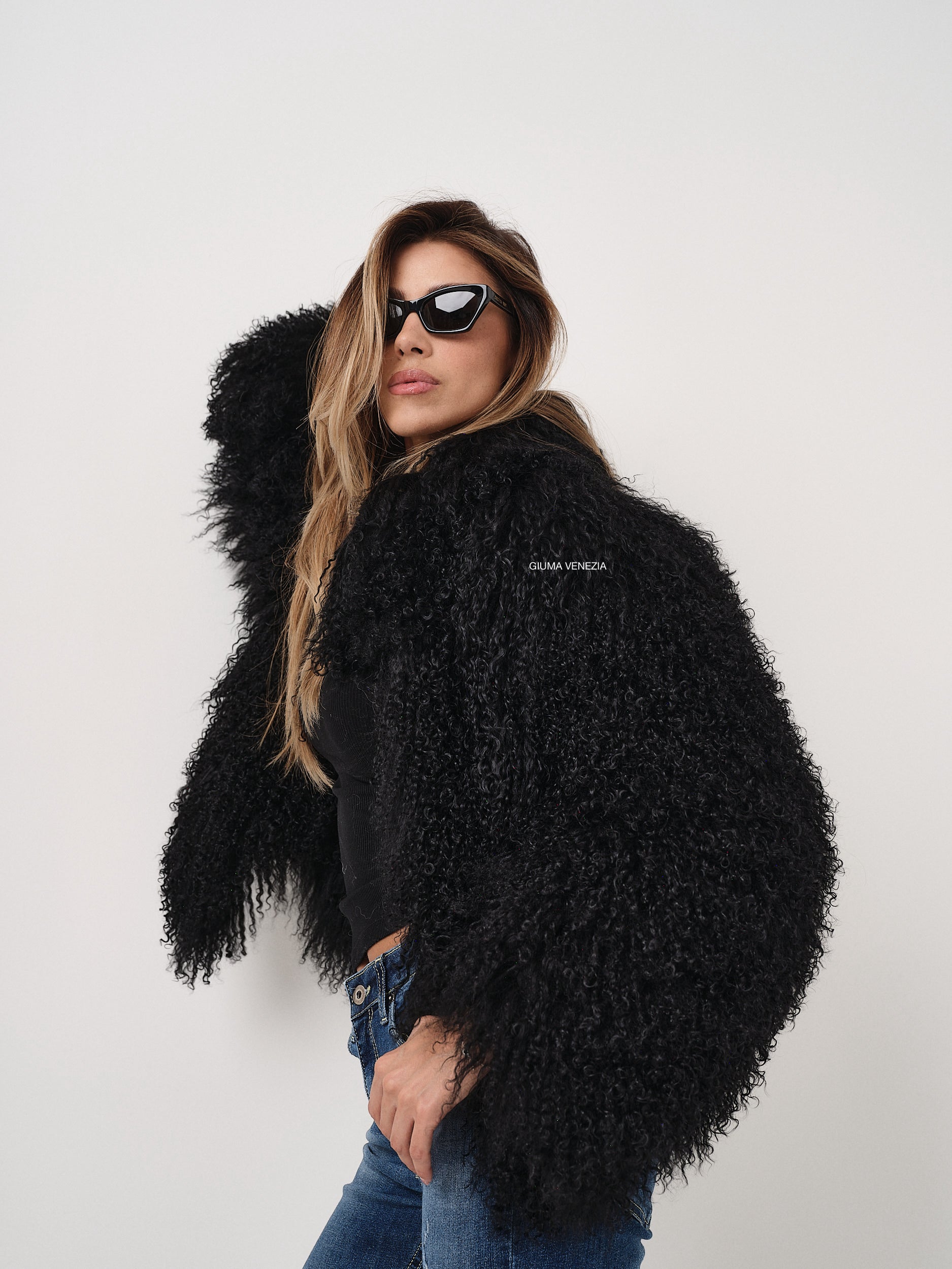 KAMILA BLACK mongolian fur 57 cm