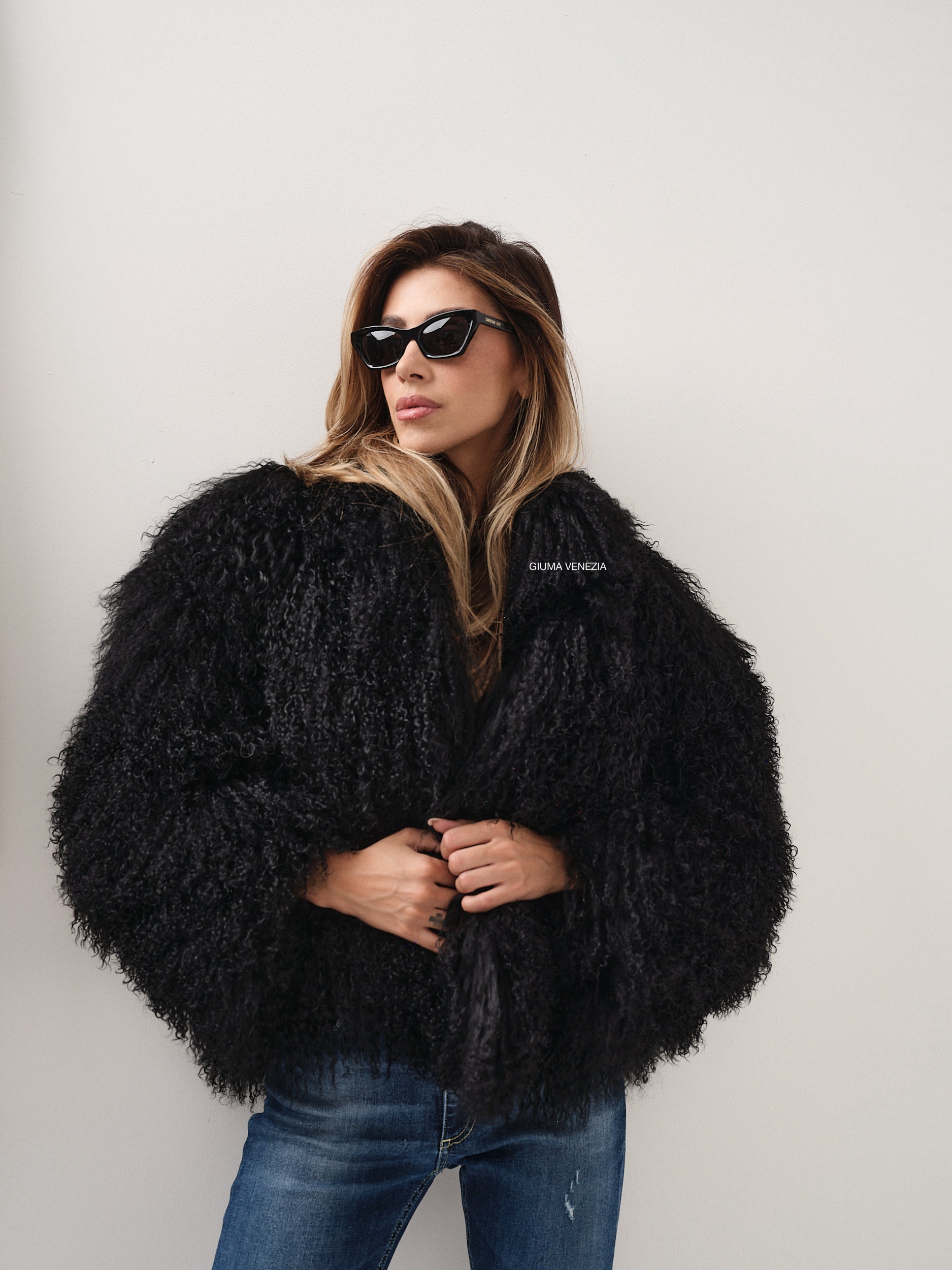 KAMILA BLACK mongolian fur 57 cm