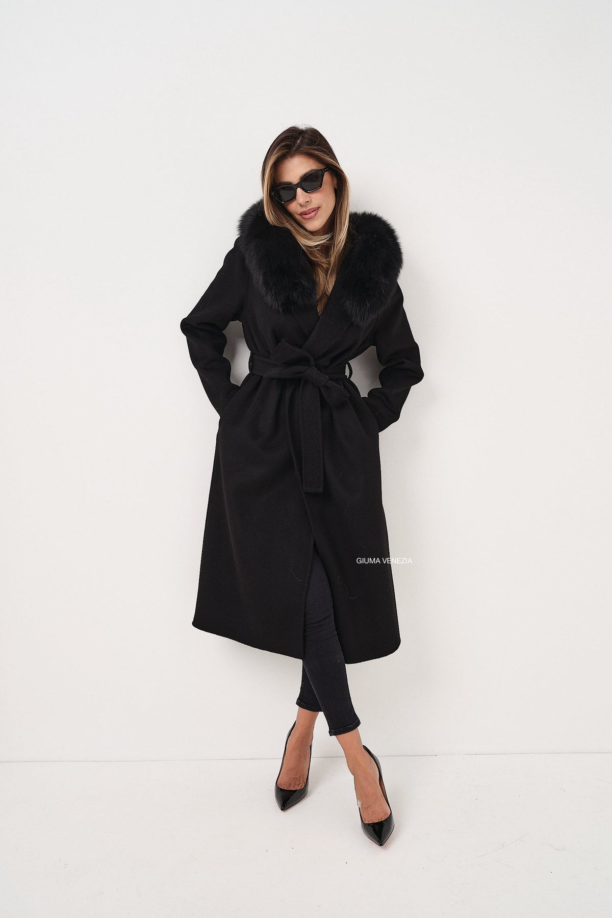 Agatha Long Black - cappotto da donna in lana e cachemire nero, dettaglio 8 | GIUMA Venezia