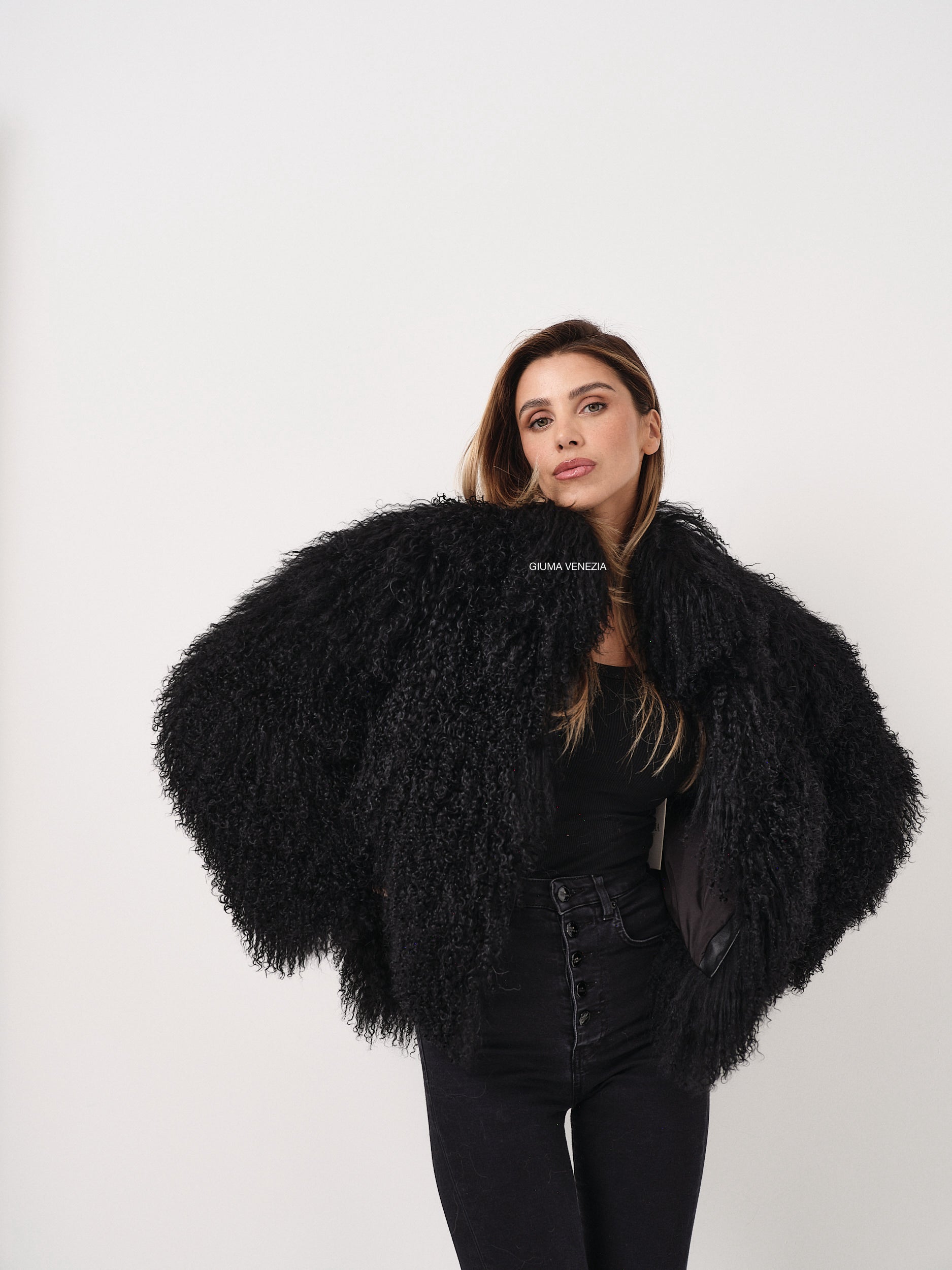 KAMILA BLACK mongolian fur 57 cm