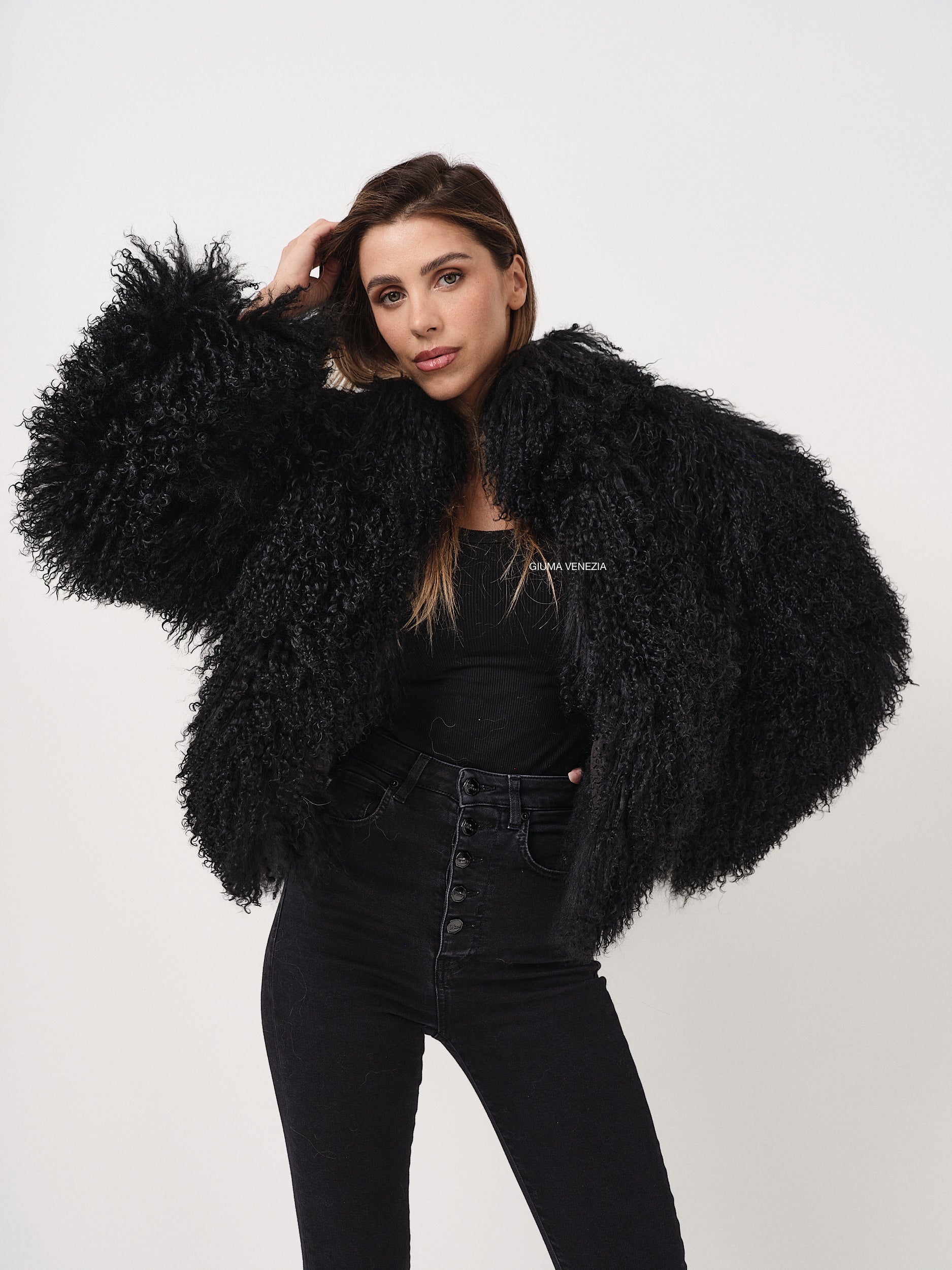 KAMILA BLACK mongolian fur 57 cm