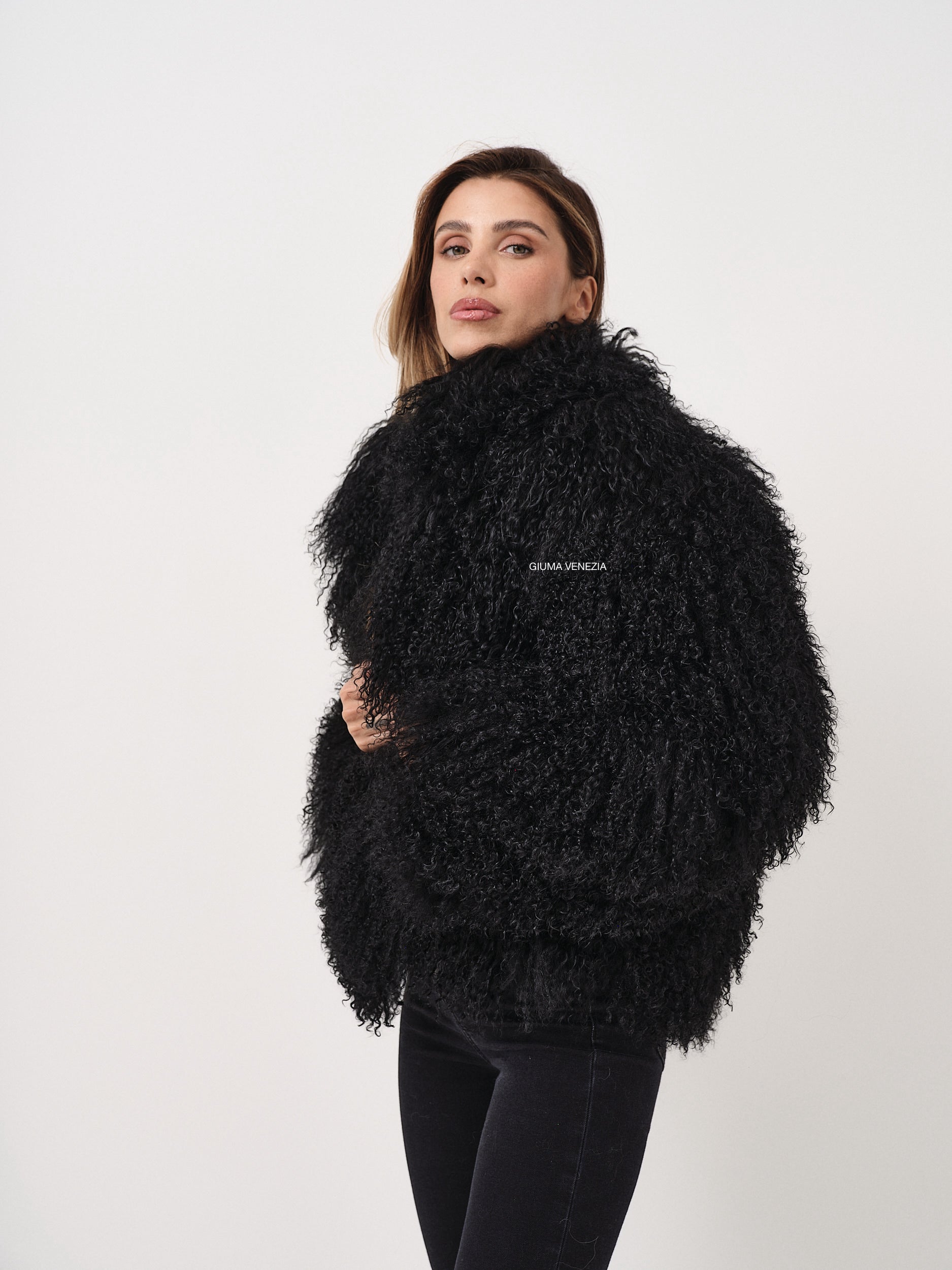 KAMILA BLACK mongolian fur 57 cm