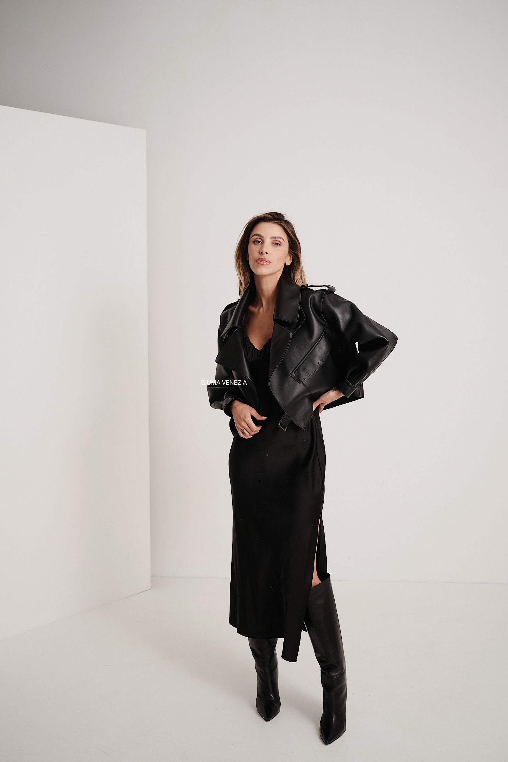 Emy Black Oversize - giacca da donna in vera pelle nero, dettaglio 8 | GIUMA Venezia