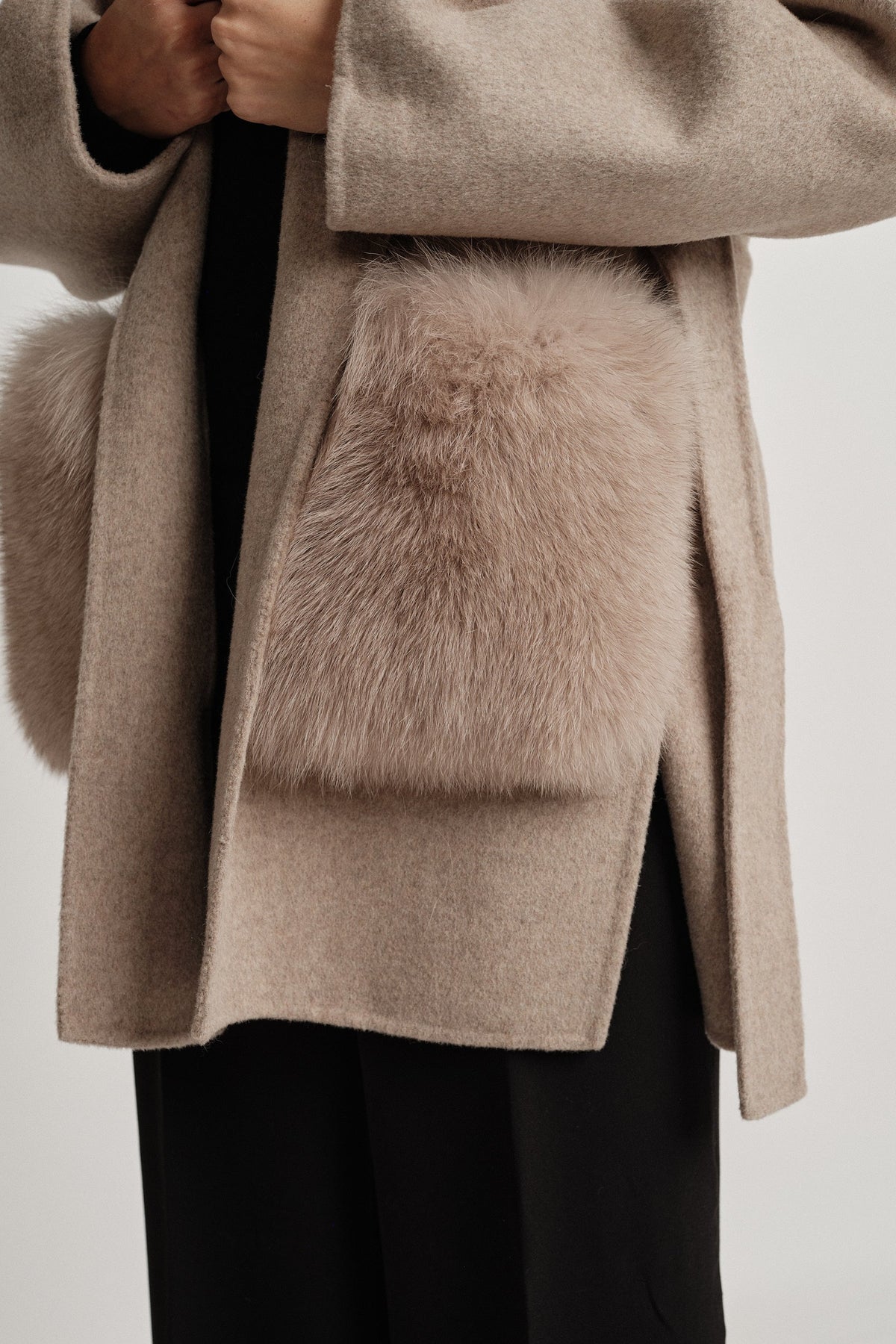 Penelope Beige - cappotto da donna in lana e cachemire beige, dettaglio 13 | GIUMA Venezia